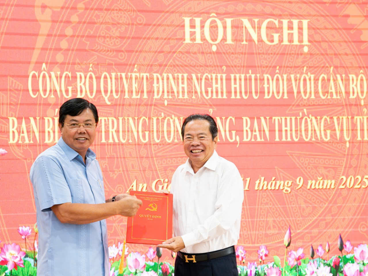 Phó Chủ tịch UBND tỉnh An Giang thôi việc theo Nghị định 178- Ảnh 1.