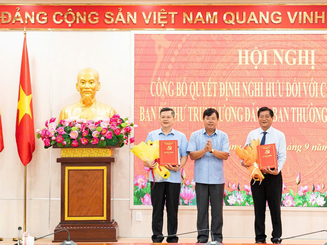 Phó Chủ tịch UBND tỉnh An Giang thôi việc theo Nghị định 178- Ảnh 2.
