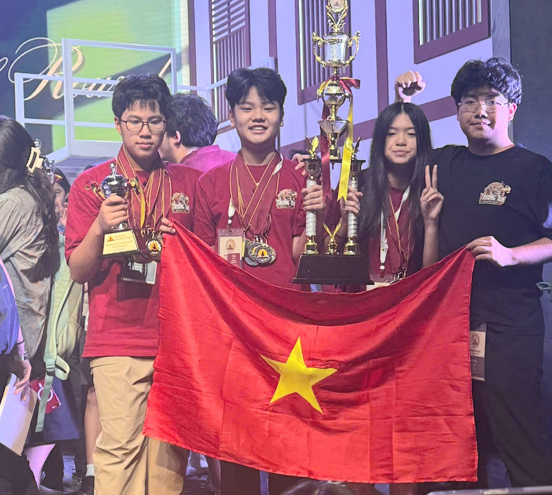 Việt Nam lần đầu gi&agrave;nh 2 giải v&ocirc; địch to&agrave;n cầu ở World Scholar's Cup 2025 - Ảnh 3.