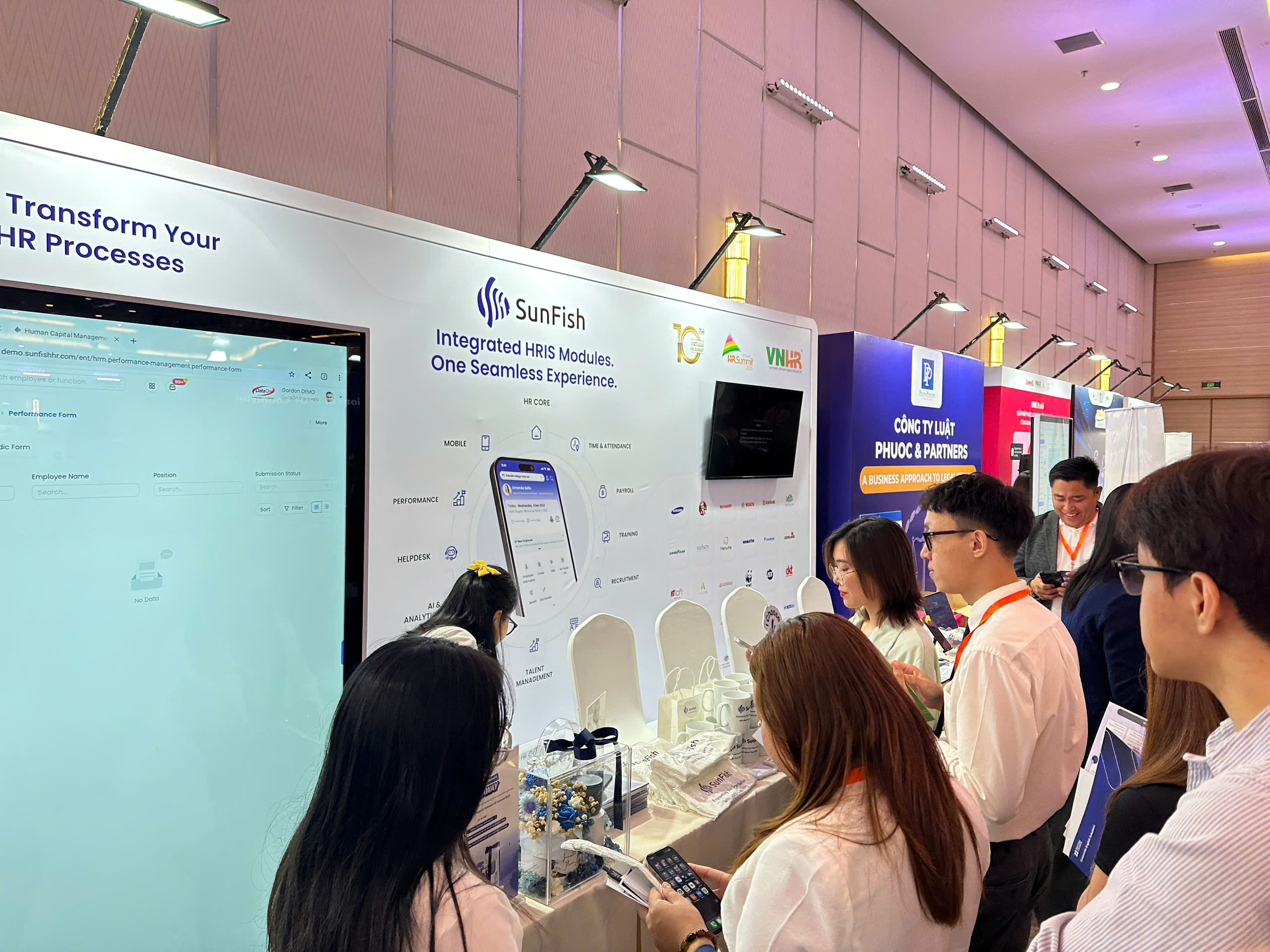 HR Summit 2025: Khi AI gặp con người, l&atilde;nh đạo v&agrave; văn h&oacute;a- Ảnh 3.