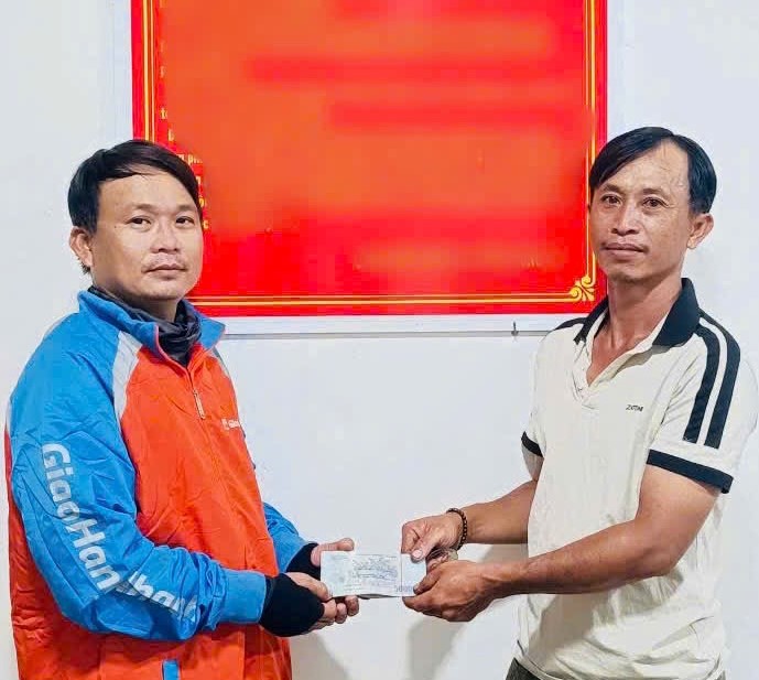 Người thợ sửa xe ở Tây Ninh được khen ngợi vì Hành động trung thực đáng qúy - Ảnh 1.