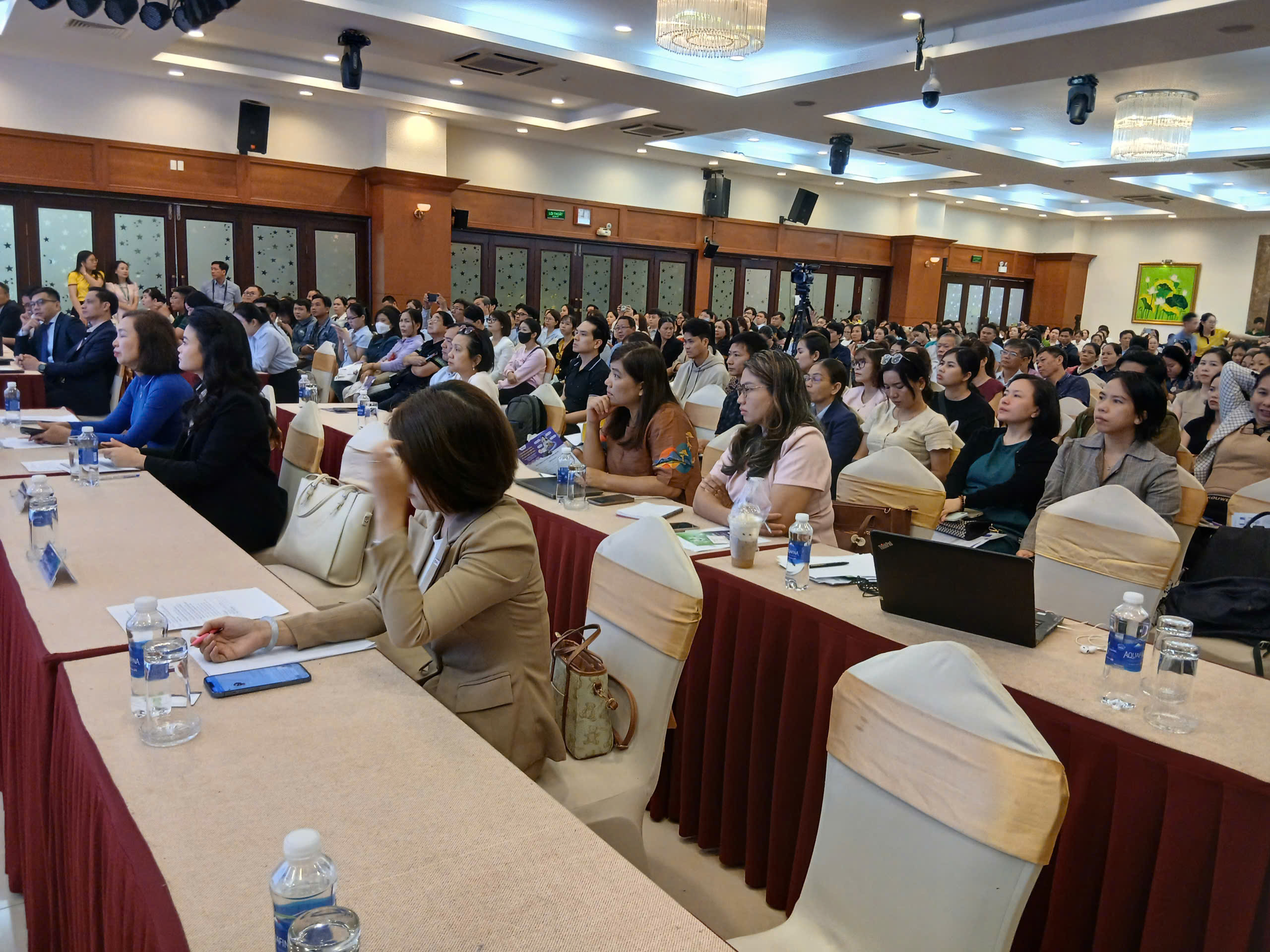Hộ kinh doanh mua h&agrave;ng h&oacute;a n&agrave;o kh&ocirc;ng cần h&oacute;a đơn? - Ảnh 1.