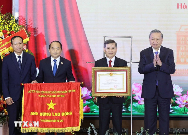 Tổng Bí thư Tô Lâm: Ngành Tòa án phải phấn đấu để mọi phán quyết đều "thấu tình, đạt lý"- Ảnh 4.