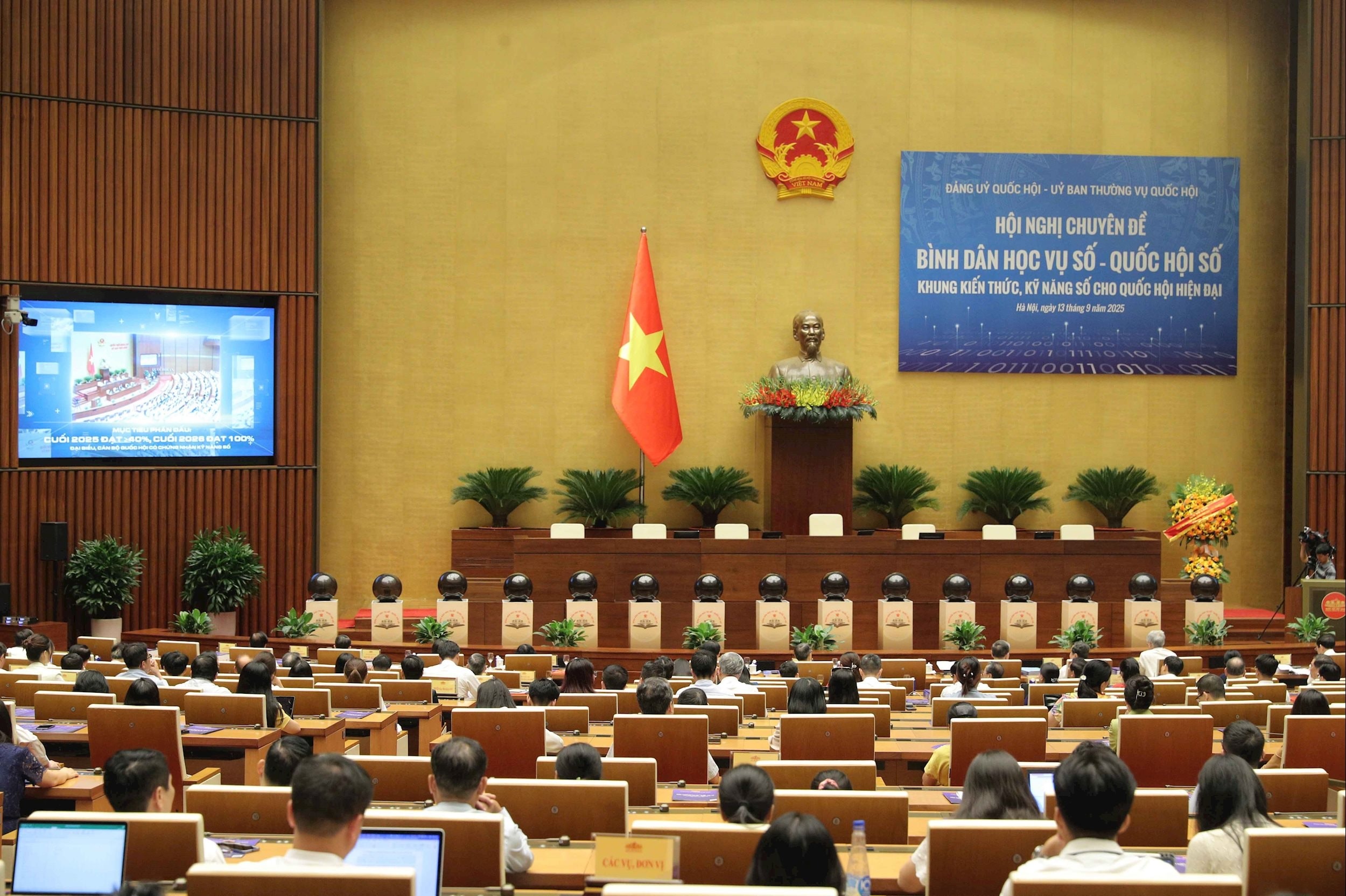 Tổng B&iacute; thư dự hội nghị chuy&ecirc;n đề B&igrave;nh d&acirc;n học vụ số - Quốc hội số- Ảnh 8.
