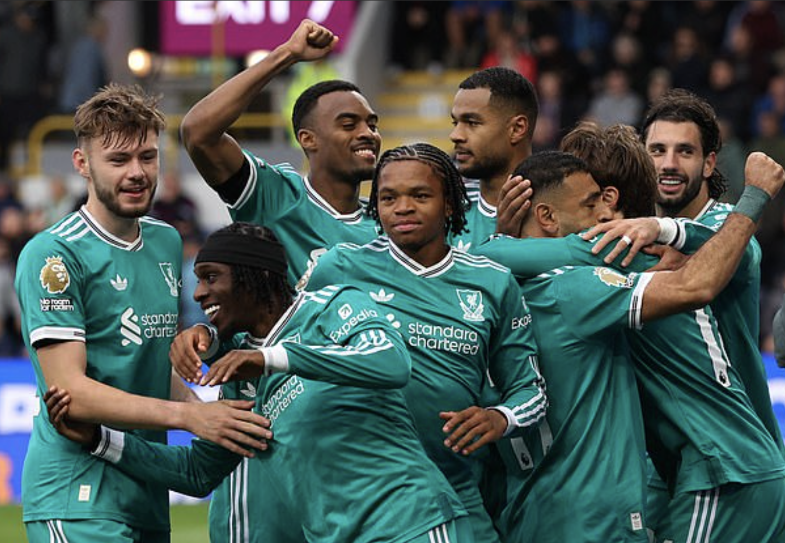 5 ph&uacute;t cuối nghiệt ng&atilde;, Burnley trắng tay s&acirc;n nh&agrave; trước Liverpool - Ảnh 6.