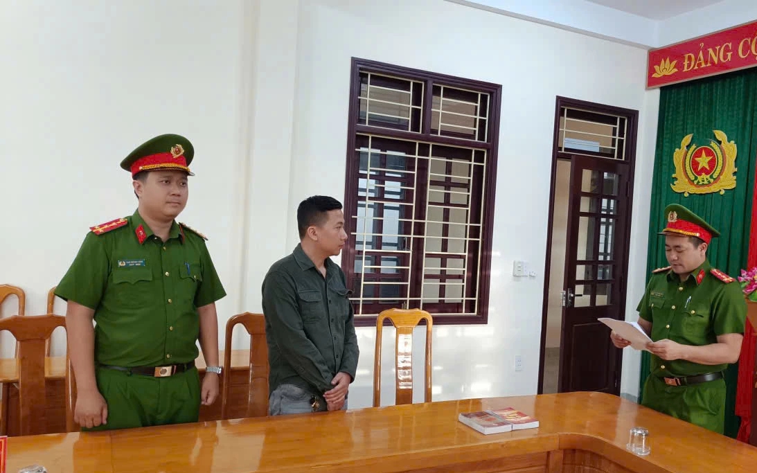 Khởi tố ông Nguyễn Viết Hải - kế toán trưởng Công ty TNHH Tổng Công ty Thế Thịnh