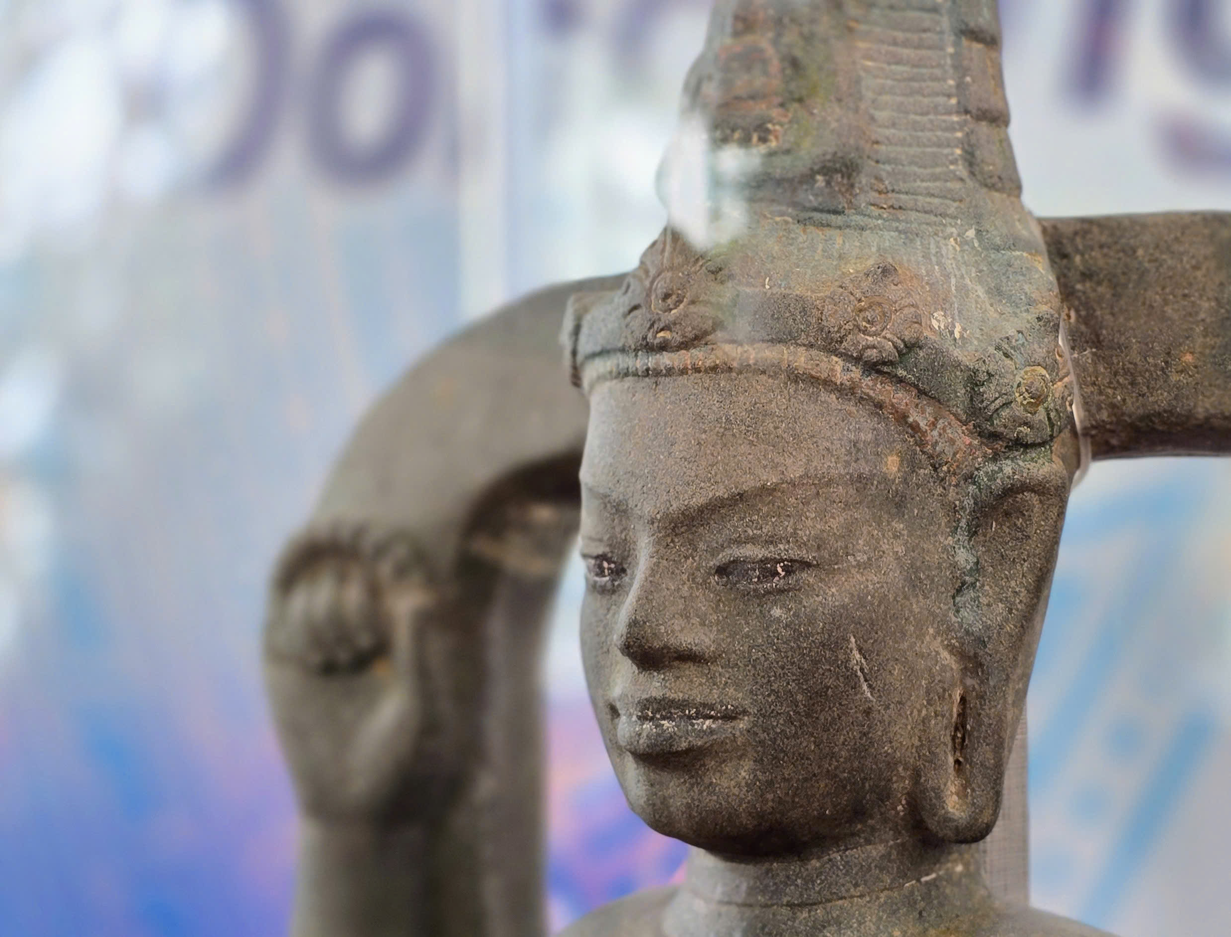 Cận cảnh bảo vật quốc gia - Tượng Avalokitesvara Bắc Bình - Ảnh 6.