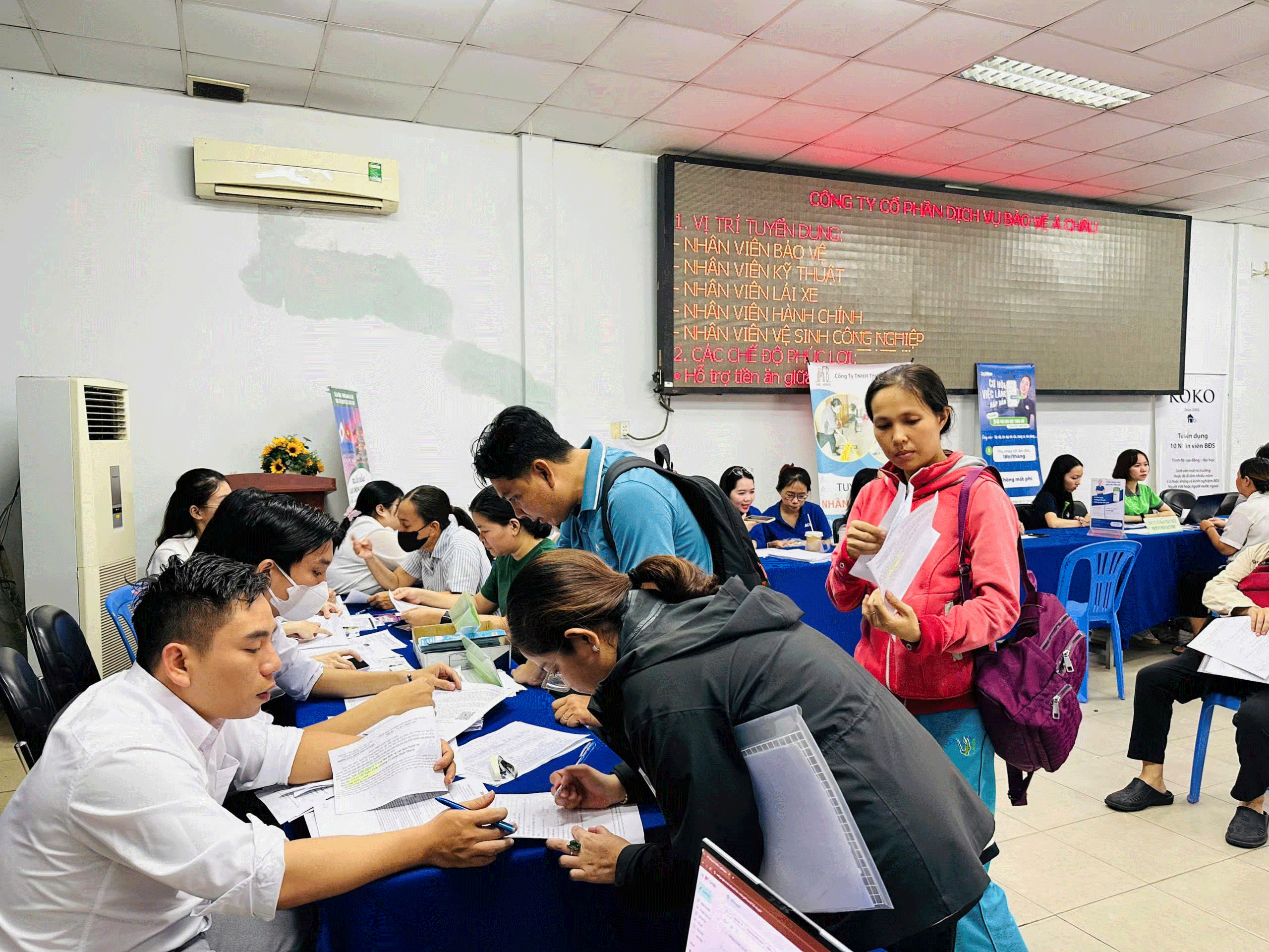 Đề xuất về bảo hiểm thất nghiệp với đối tượng mới - Ảnh 1.