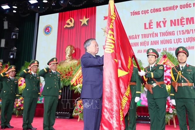 Tổng Bí thư: Dành nhiều nguồn lực cho đầu tư phát triển Công nghiệp Quốc phòng- Ảnh 2.