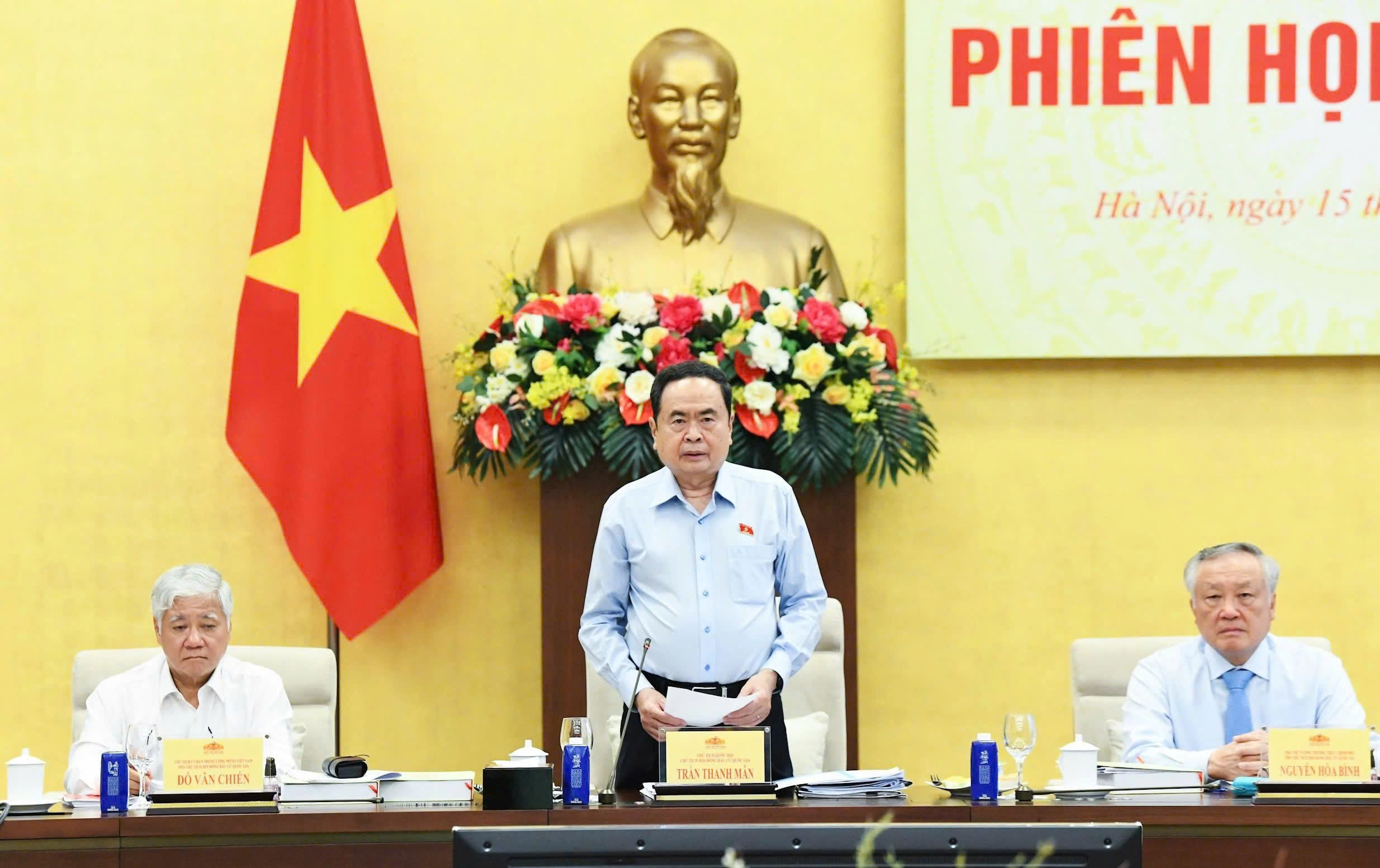 Tạo thuận lợi tối đa cho bầu cử đại biểu QH kh&oacute;a XVI v&agrave; HĐND c&aacute;c cấp - Ảnh 1.