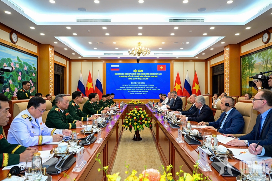 Trợ l&yacute; Tổng thống, Chủ tịch Hội đồng Biển Li&ecirc;n bang Nga thăm Việt Nam- Ảnh 3.