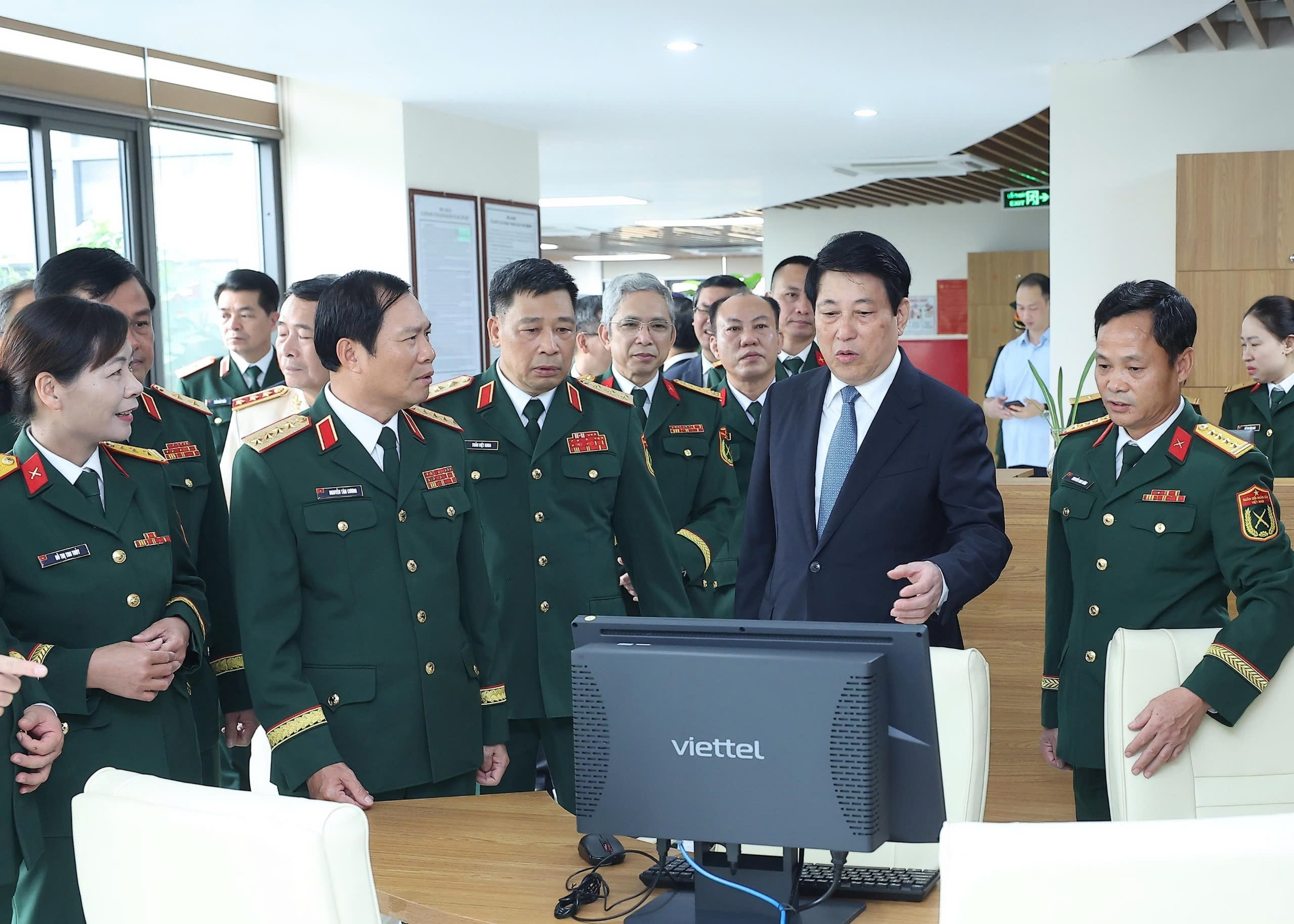 Xây dựng học viện quốc phòng hiện đại và chiến lược cho tương lai - Ảnh 1.