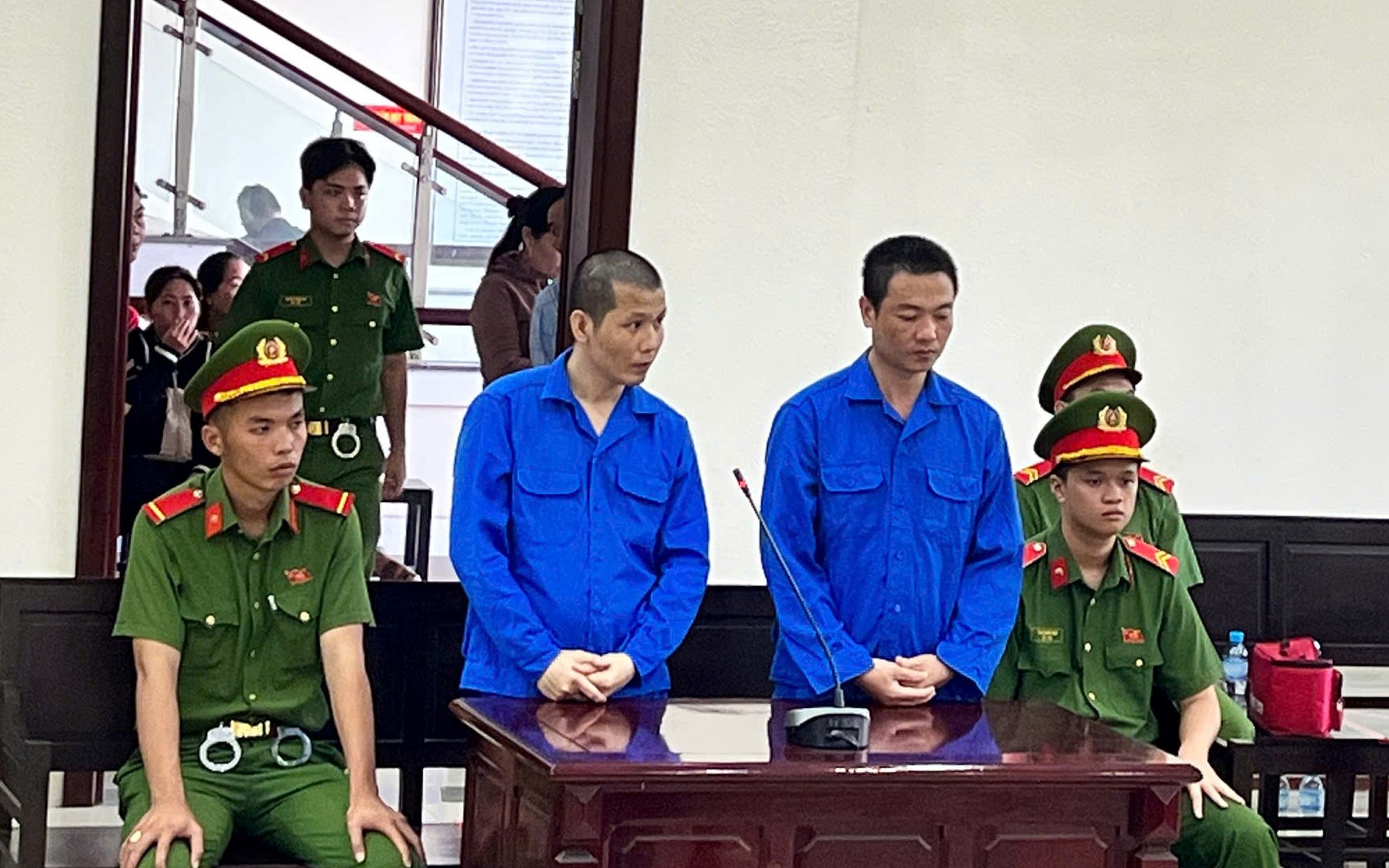 Án mạng xảy ra vì tranh cãi việc tính tiền hát karaoke
