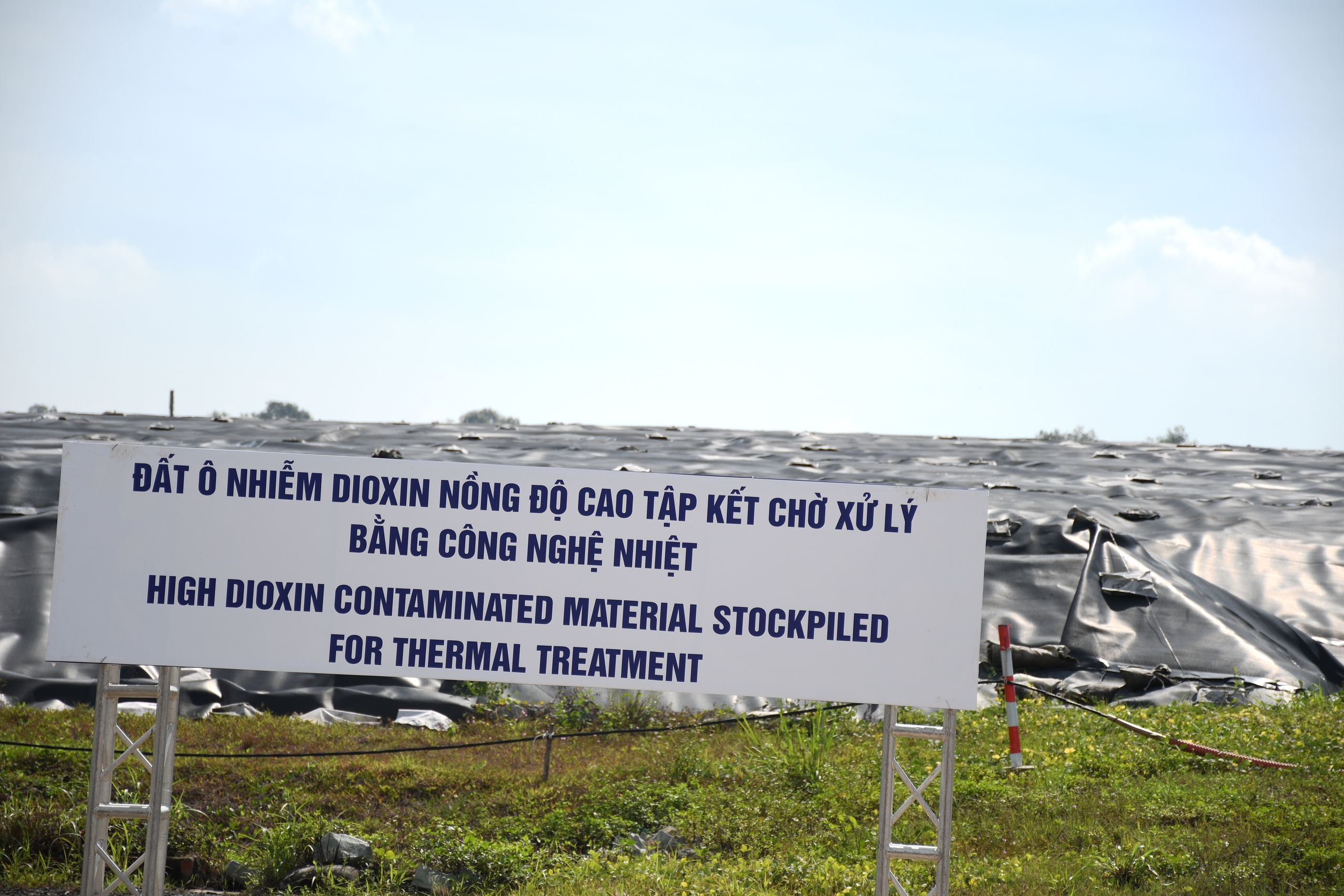 Bàn giao 6 ha đất sạch dioxin sân bay Biên Hòa sau 6 năm nỗ lực hợp tác Việt - Mỹ - Ảnh 6.