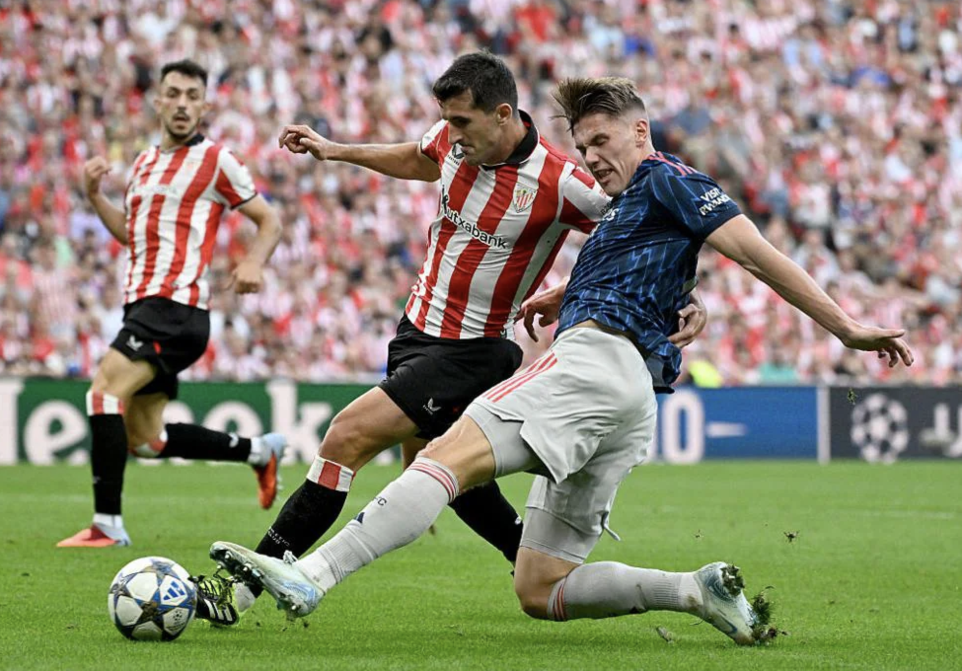 Si&ecirc;u dự bị lập c&ocirc;ng, Arsenal đại thắng Bilbao v&ograve;ng mở m&agrave;n Champions League- Ảnh 1.