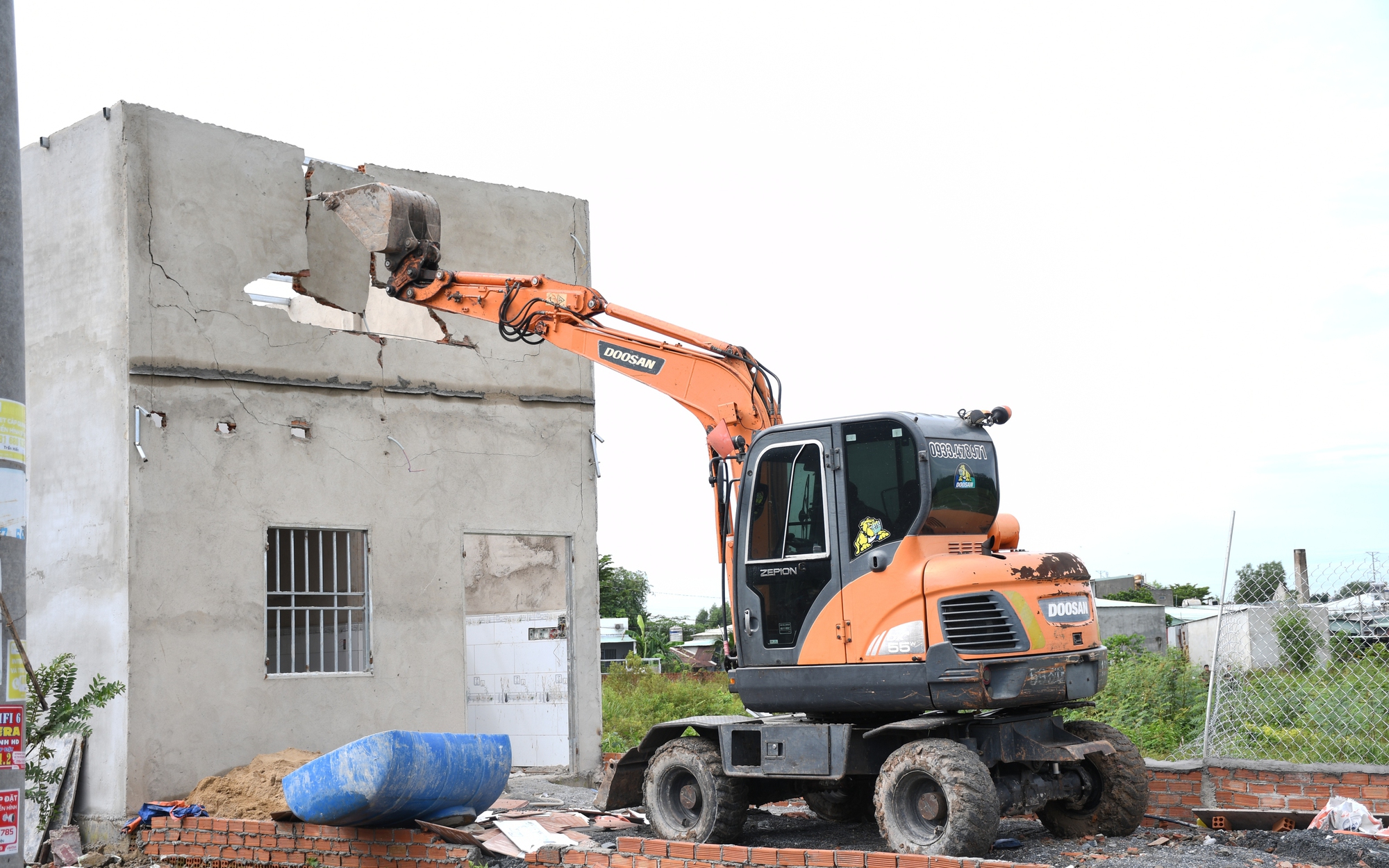 Một địa phương ở Đồng Nai bắt đầu cưỡng chế các căn nhà xây dựng trái phép