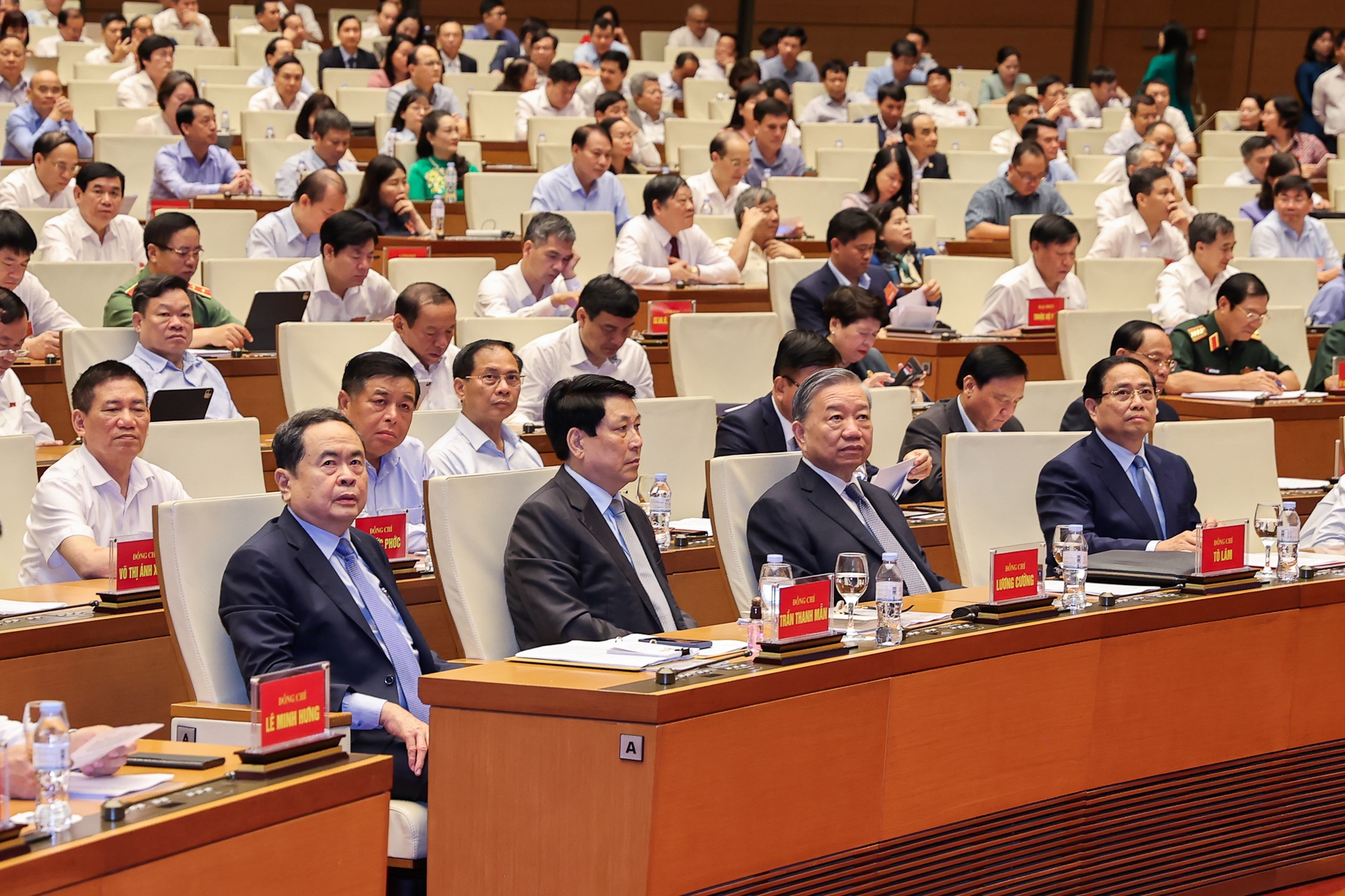 Thủ tướng Phạm Minh Ch&iacute;nh Khai th&ocirc;ng điểm nghẽn , chấn hưng gi&aacute;o dục việt nam - Ảnh 1.