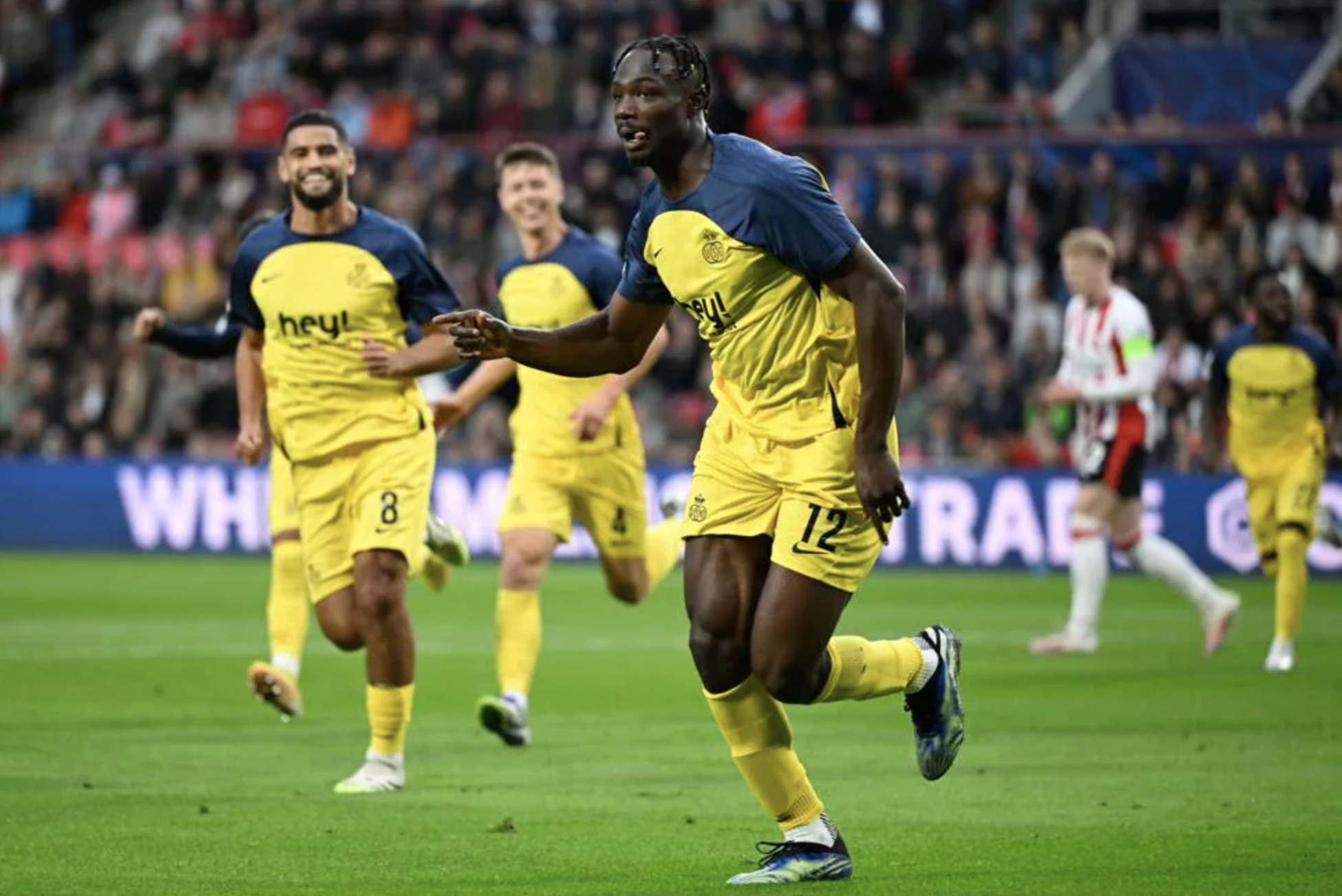 Qarabag ngược d&ograve;ng hạ Benfica, "t&acirc;n binh" Union Saint-Gilloise tạo địa chấn Champions League- Ảnh 1.