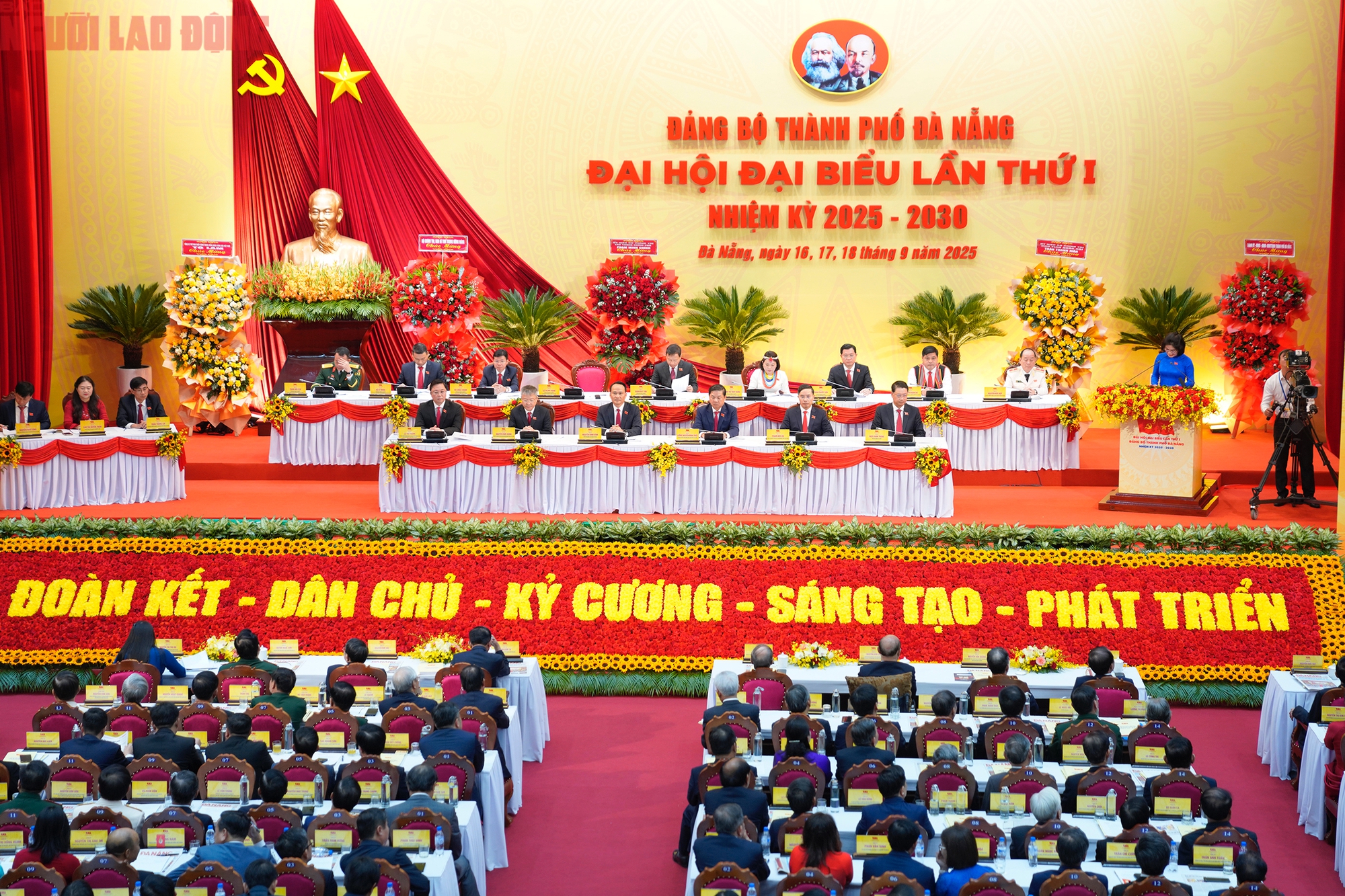 &Ocirc;ng Lương Nguyễn Minh Triết l&agrave;m B&iacute; thư Đ&agrave; Nẵng nhiệm kỳ mới- Ảnh 4.