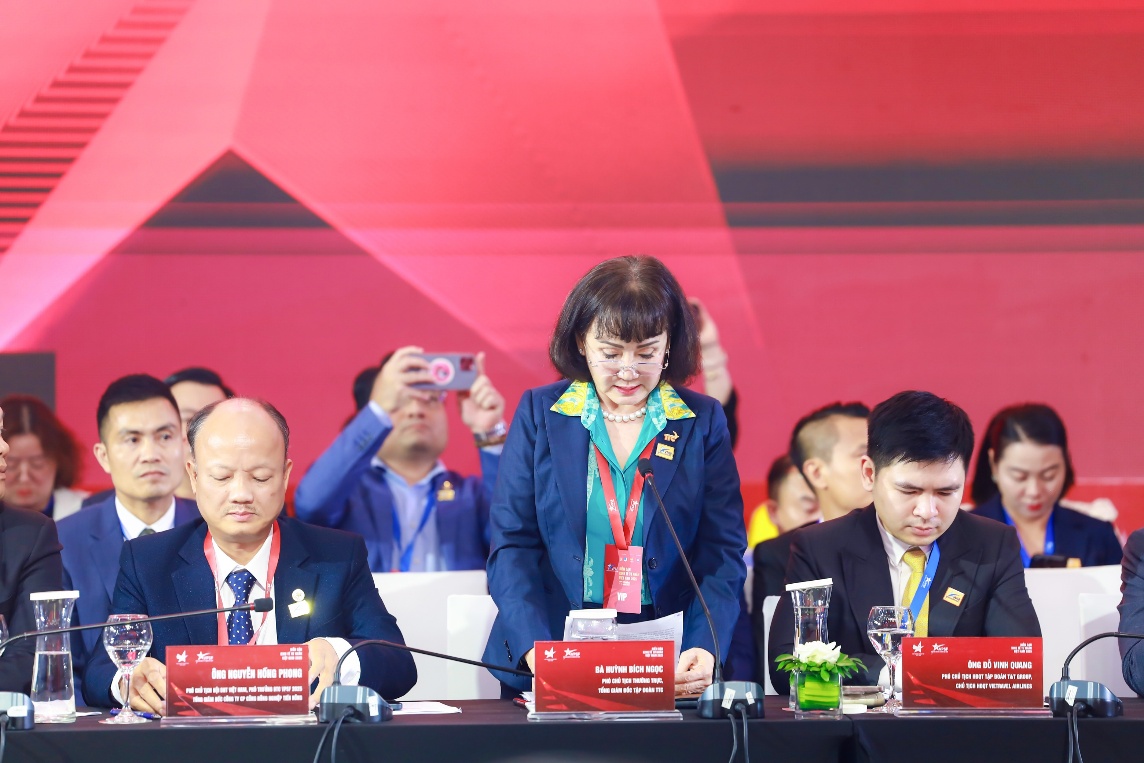 Diễn đ&agrave;n Kinh tế tư nh&acirc;n Việt Nam 2025: 3 kiến nghị từ Tập đo&agrave;n TTC- Ảnh 2.