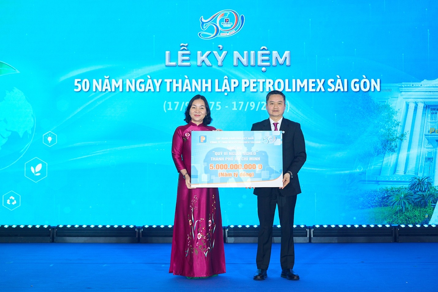 Petrolimex S&agrave;i G&ograve;n vinh dự đ&oacute;n nhận Hu&acirc;n chương Lao động hạng Nhất - Ảnh 3.