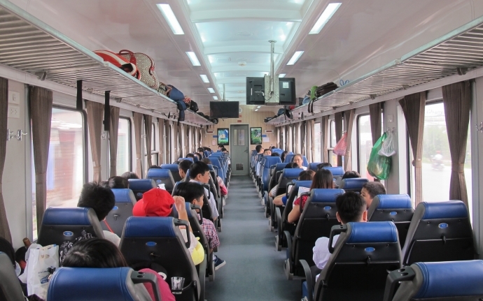 Thử nghiệm đưa đón cán bộ, viên chức Hải Phòng bằng tàu hoả