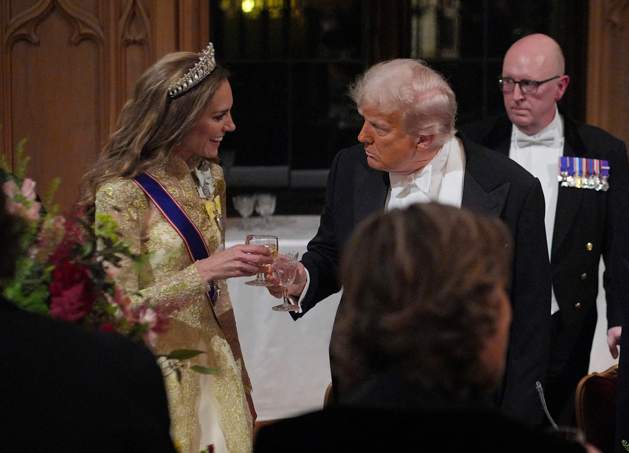 &Ocirc;ng Donald Trump khiến kh&aacute;ch mời tham dự quốc yến tại l&acirc;u đ&agrave;i Windsor bật cười- Ảnh 9.