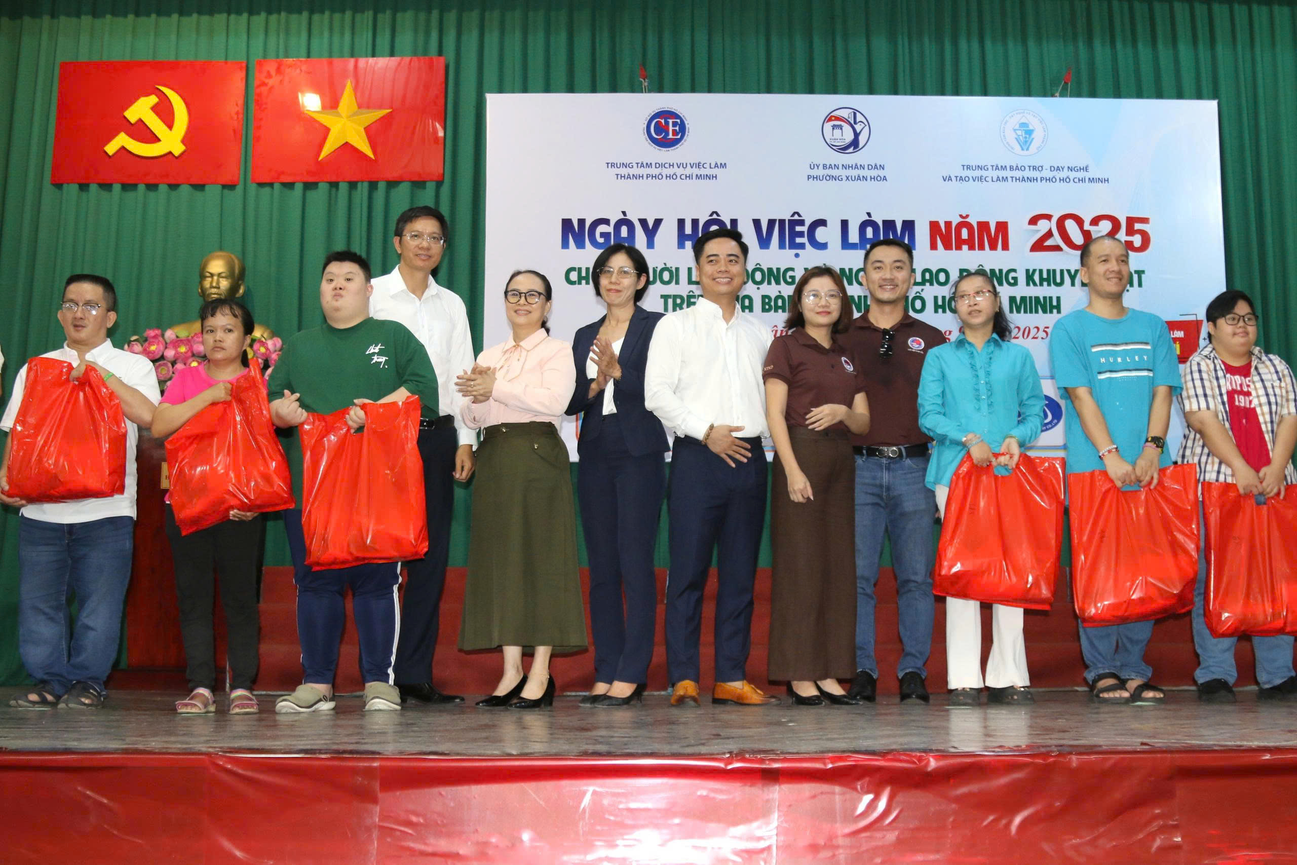 TP HCM tuyển dụng hơn 3.000 vị trí, mở rộng cơ hội cho người khuyết tật- Ảnh 7.