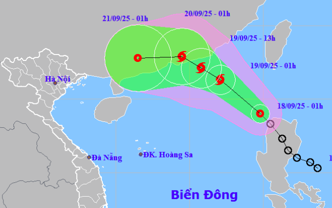 Áp thấp nhiệt đới giật cấp 9 vào Biển Đông
