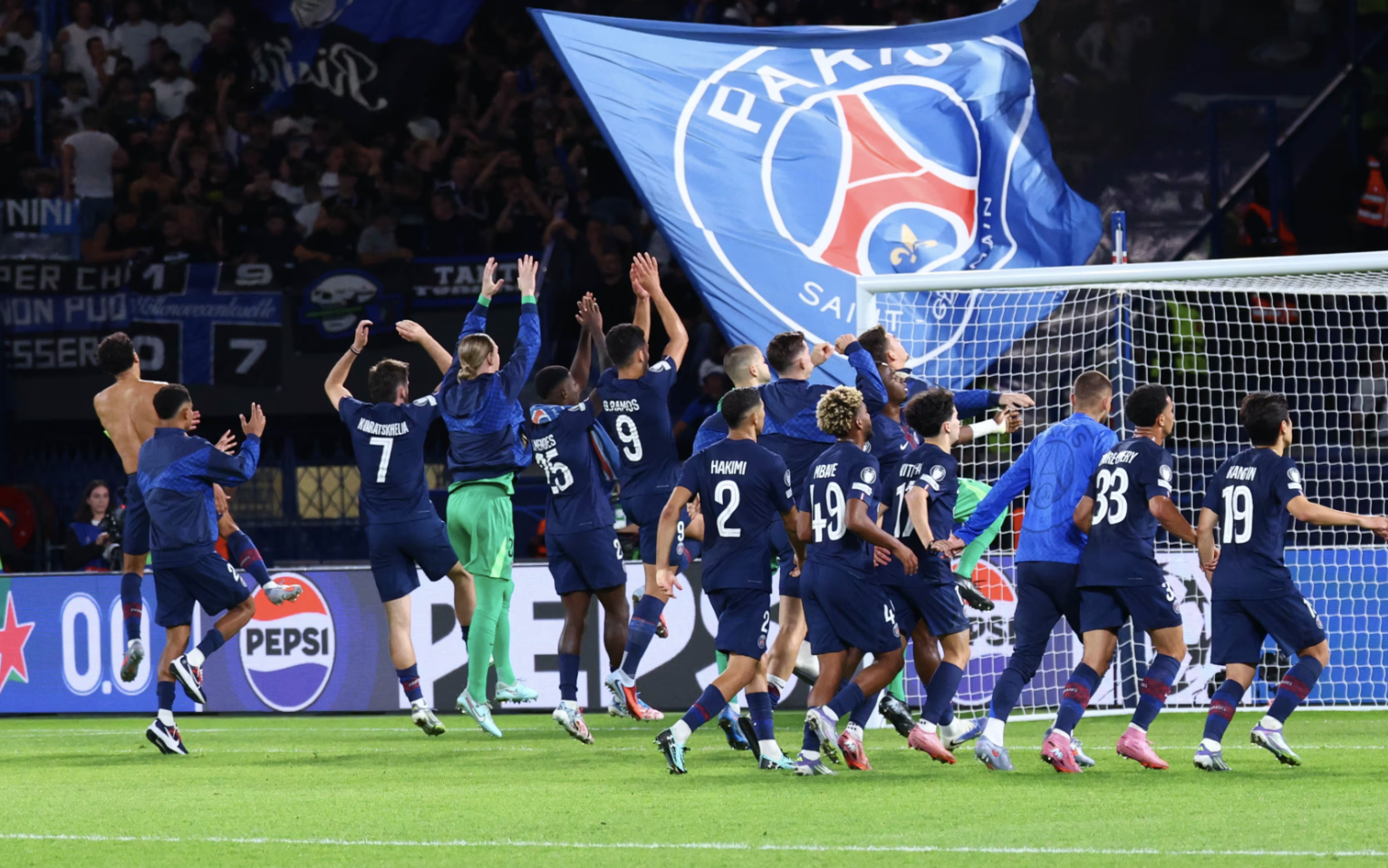Đương kim vô địch PSG đại thắng ngày ra quân Champions League
