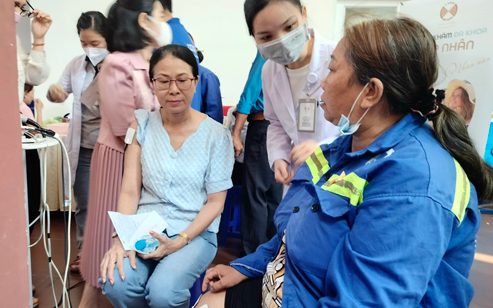 Giảm gánh nặng chi phí y tế với lao động tự do