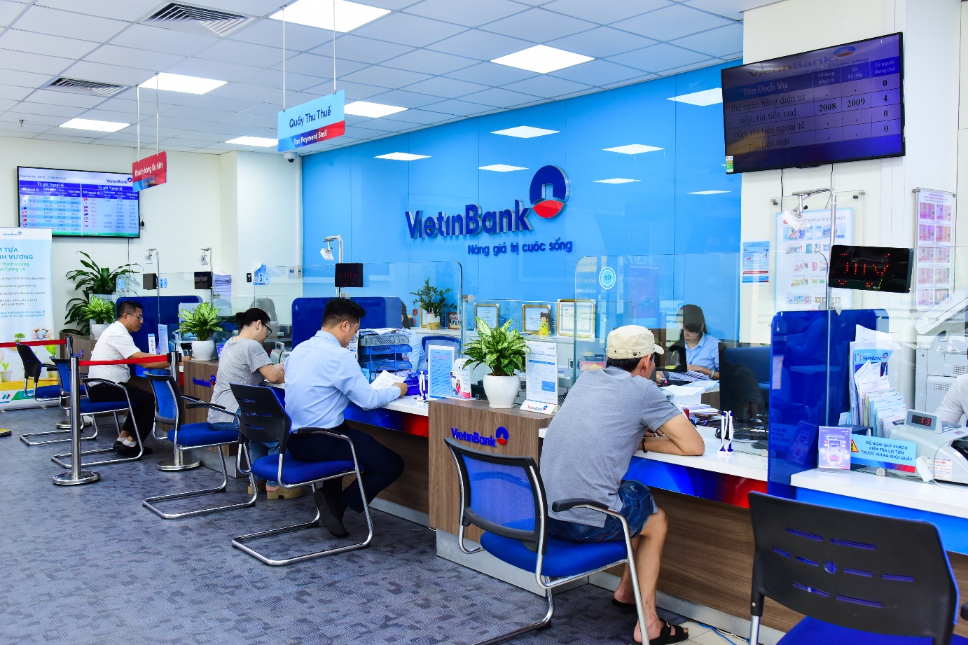 Top 10 Thương hiệu giá trị nhất Việt Nam 2025 tiếp tục gọi tên VietinBank- Ảnh 2.