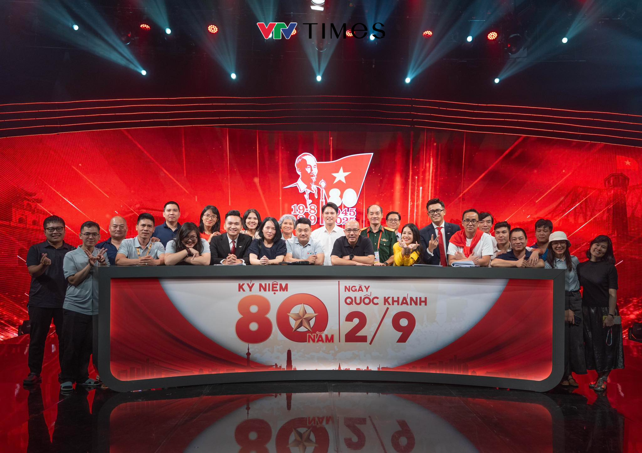 VTV "đốn tim" khán giả bằng những hình ảnh "tuyệt đối điện ảnh" trong lễ diễu binh - Ảnh 6.