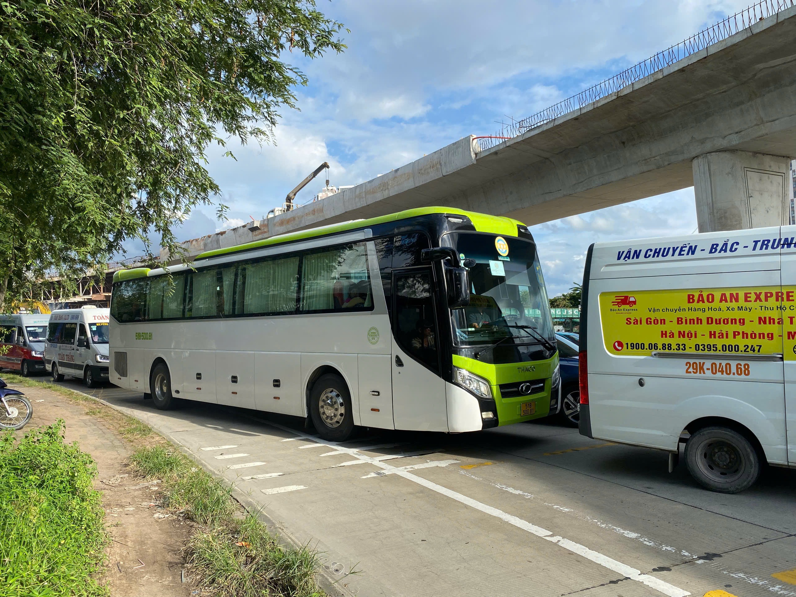 H&igrave;nh ảnh người d&acirc;n quay trở lại TP HCM , giao th&ocirc;ng dễ thở sau lễ - Ảnh 8.