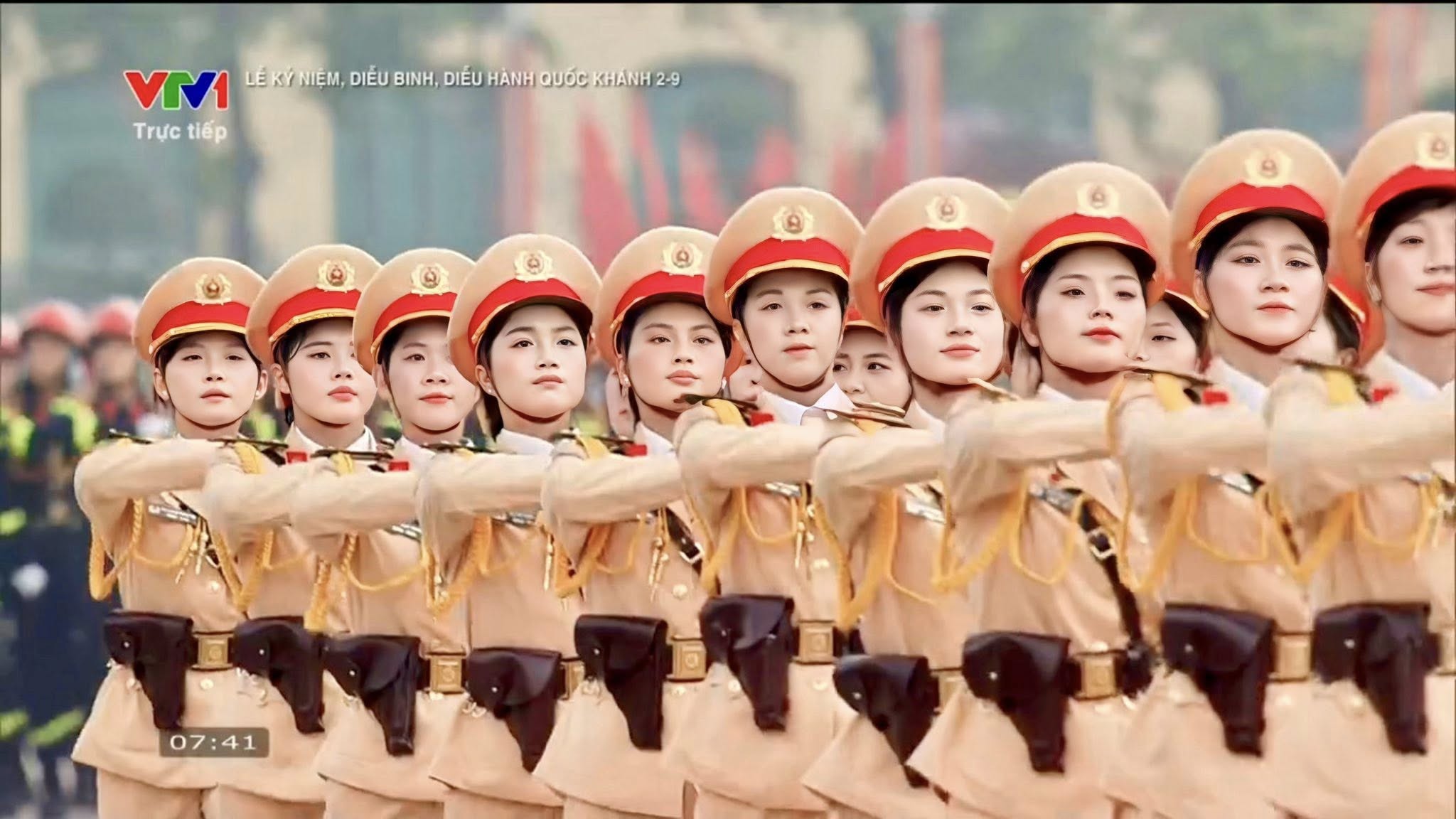 VTV "đốn tim" khán giả bằng những hình ảnh "tuyệt đối điện ảnh" trong lễ diễu binh - Ảnh 9.