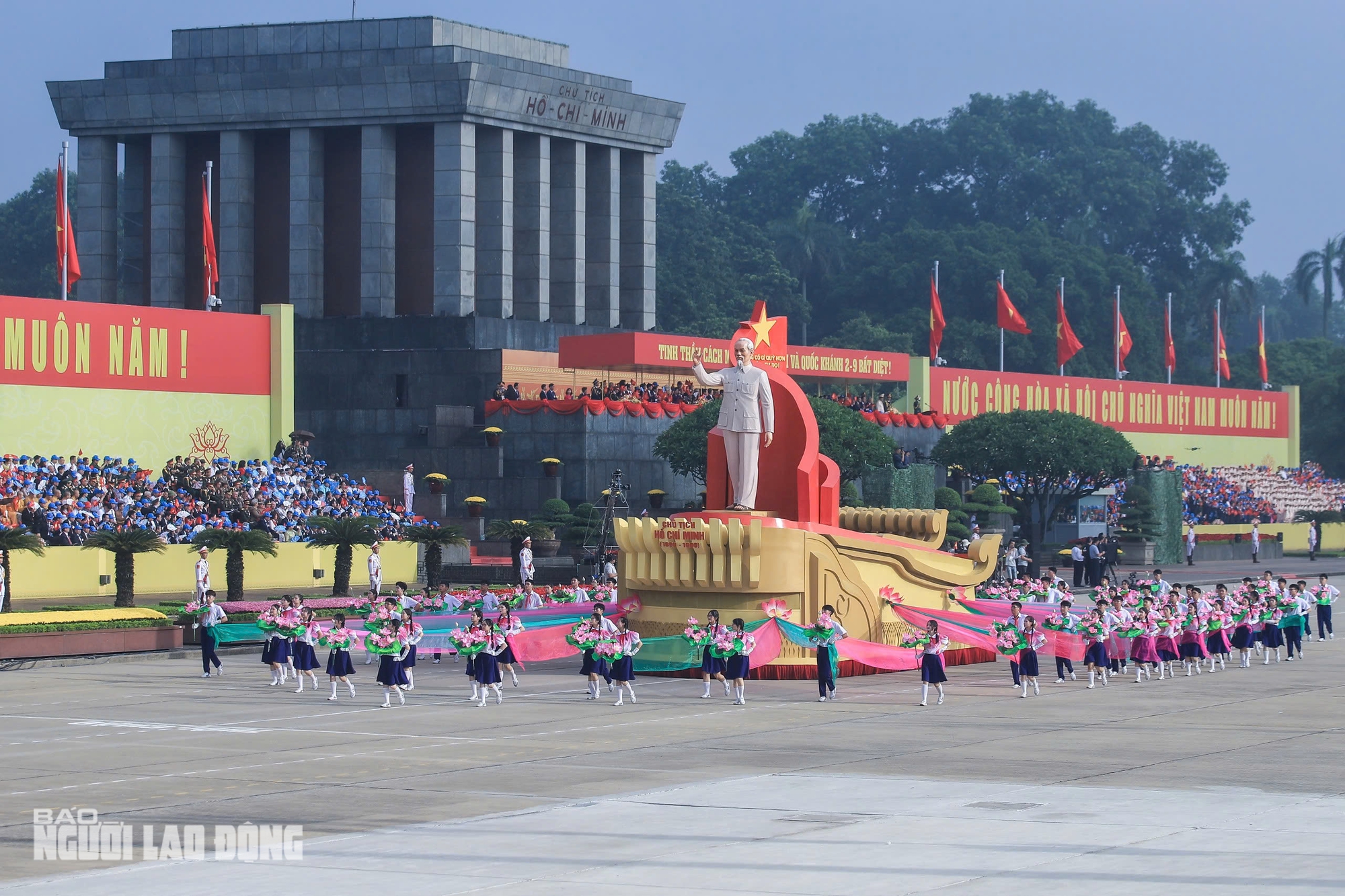 Thư mừng Quốc kh&aacute;nh Việt Nam của l&atilde;nh đạo L&agrave;o, Trung Quốc, Campuchia- Ảnh 1.