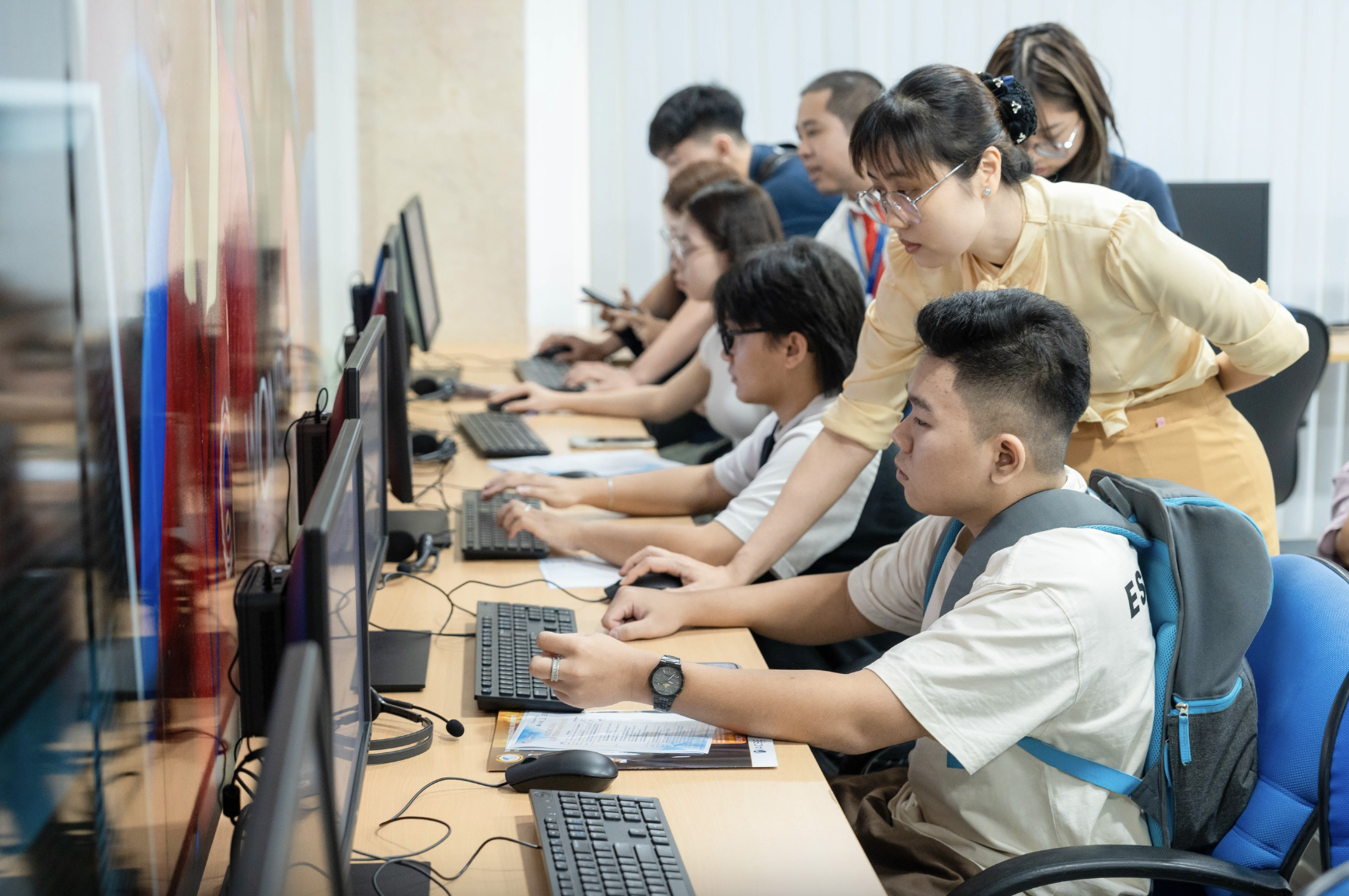 Học sinh sinh viên vay tín chấp 500 triệu đồng lãi suất 4 , 8 % từ Ngân hàng - Ảnh 2.