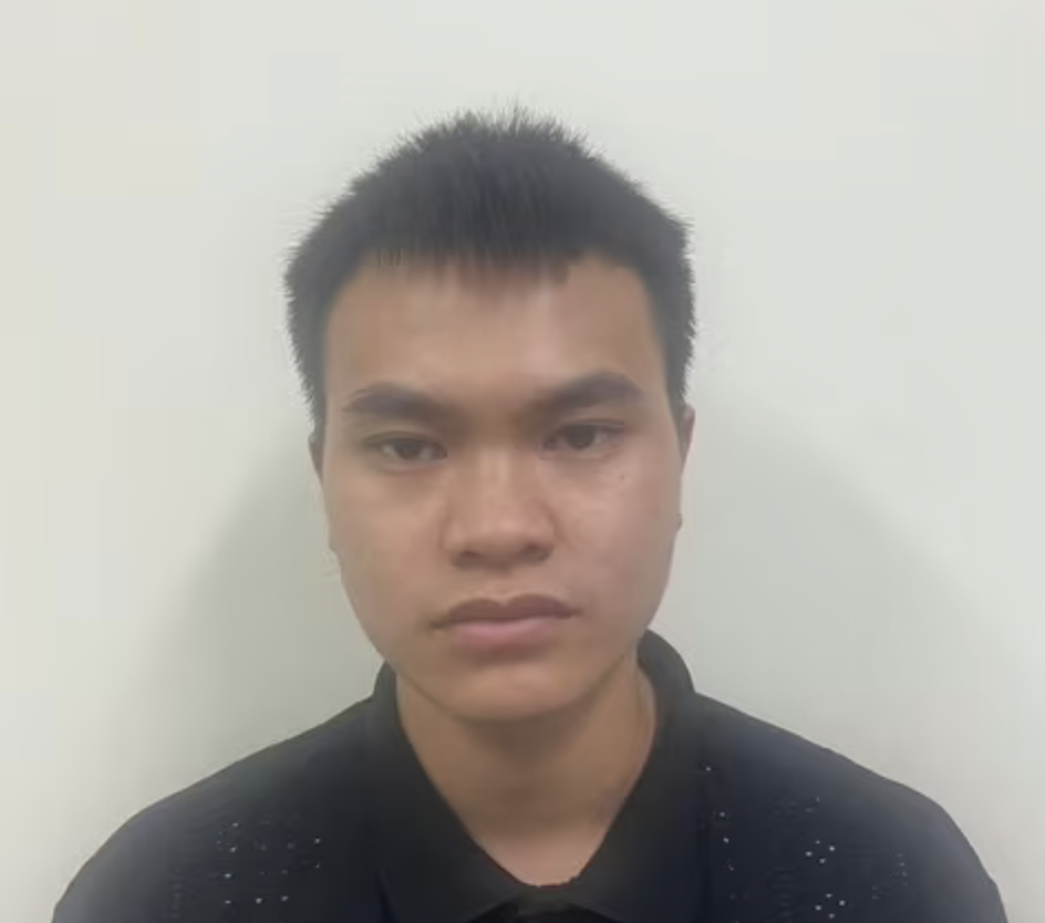 "Tổng tài" trong vụ hành hung nhân viên quán cà phê khai gì khi làm việc với công an?- Ảnh 1.