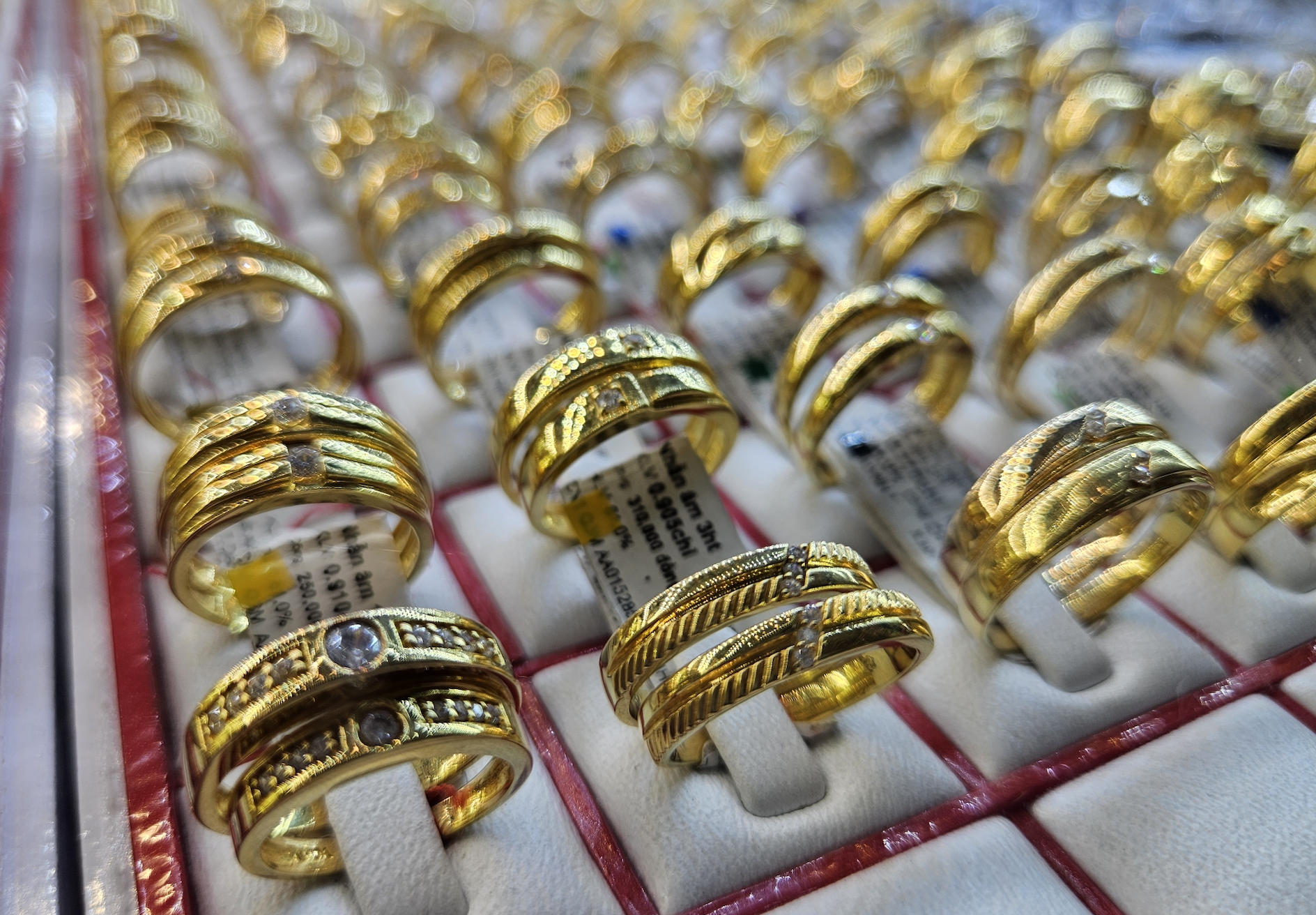 Sáng 20-9, giá vàng miếng SJC, vàng nhẫn tăng trở lại- Ảnh 2.