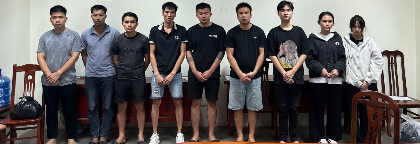 Triệt phá đường dây đánh bạc hơn 100 tỉ đồng qua ứng dụng X-Poker- Ảnh 1.