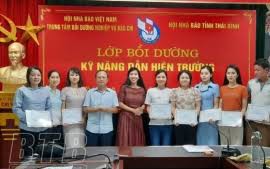 Tuyển sinh khóa bồi dưỡng kỹ năng căn bản về báo chí - truyền thông