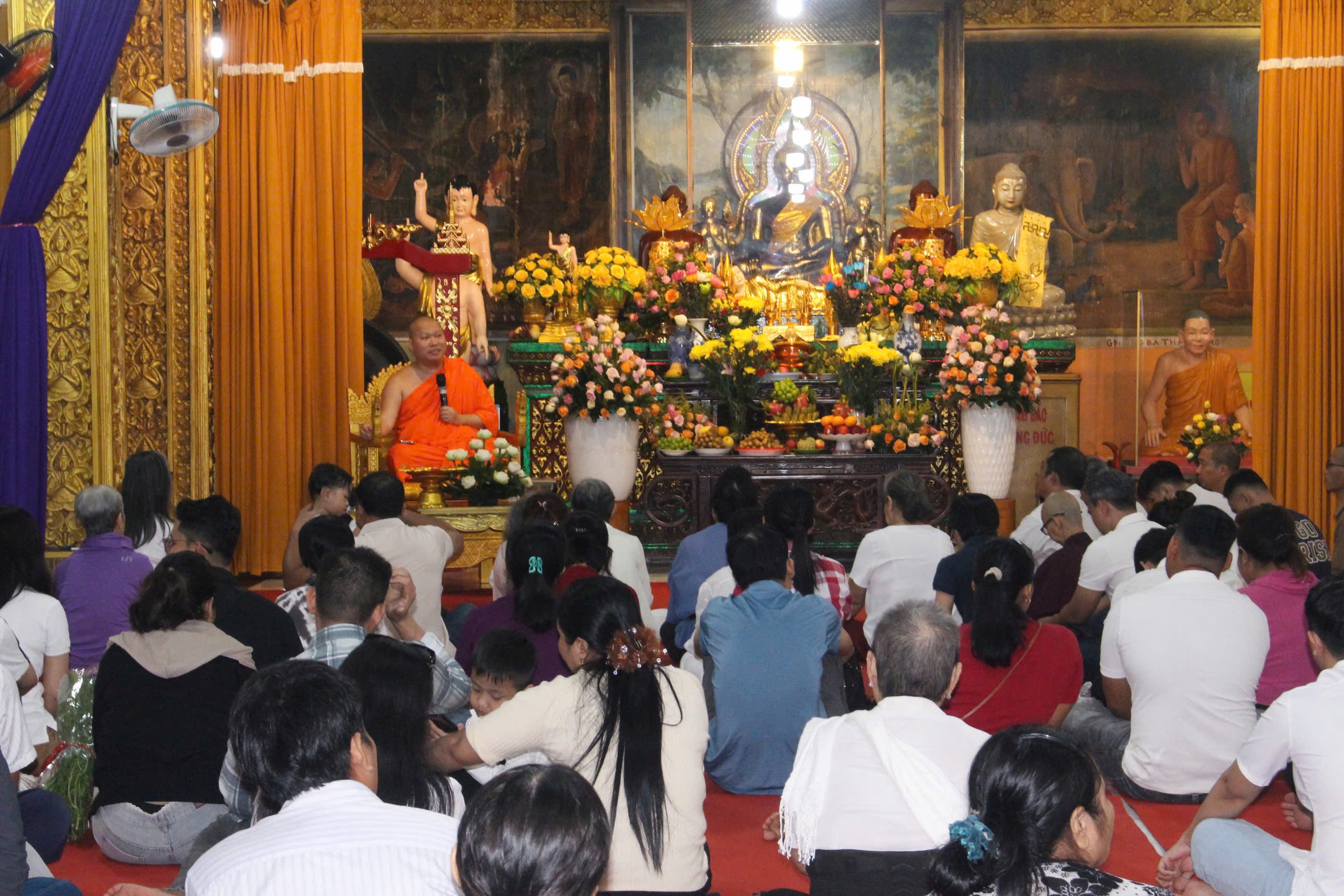 TP HCM: Tưng bừng lễ Sene Đ&ocirc;n Ta (lễ Vu Lan b&aacute;o hiếu) của đồng b&agrave;o Khmer  - Ảnh 8.