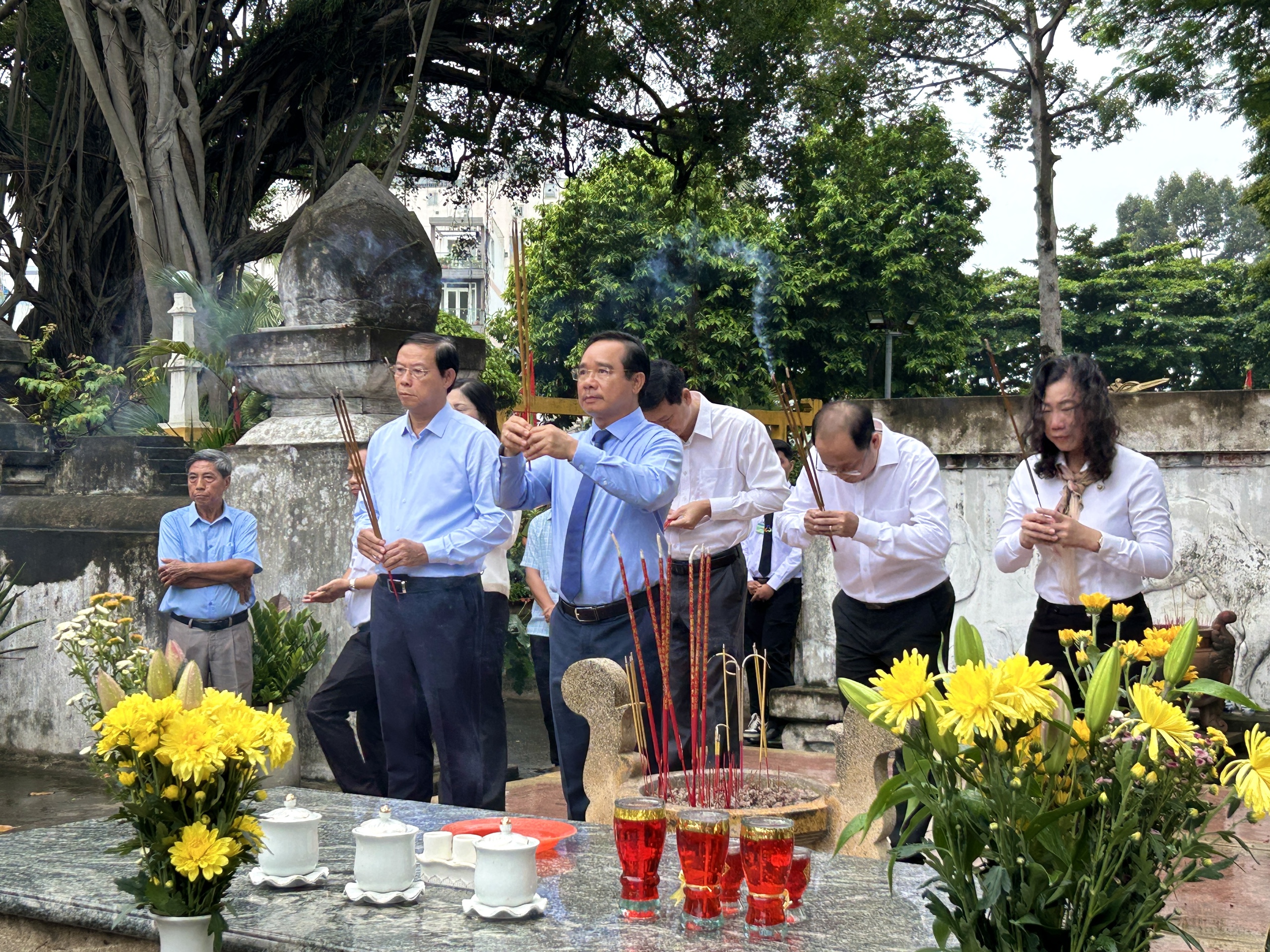 Trang trọng Lễ giỗ lần thứ 193 Đức Thượng công Tả quân Lê Văn Duyệt- Ảnh 2.
