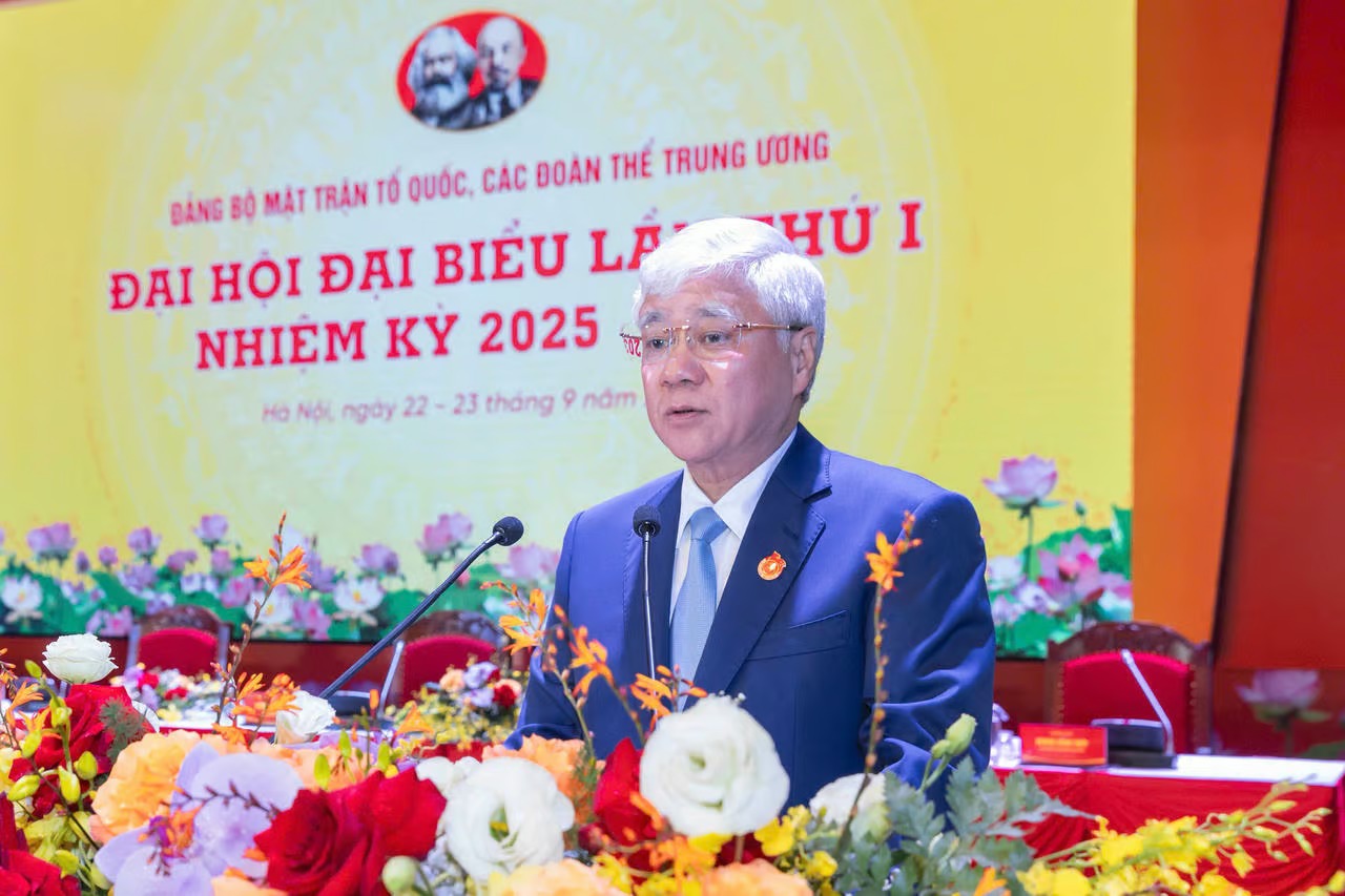 Khai mạc Đại hội đại biểu Đảng bộ Mặt trận Tổ quốc nhiệm kỳ 2025 - 2030 - Ảnh 1.