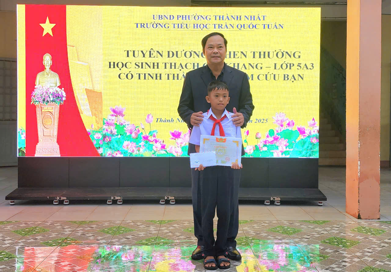 Tuy&ecirc;n dương cậu học tr&ograve; lớp 5 dũng cảm cứu bạn trong vụ thảm &aacute;n Đắk Lắk - Ảnh 4.