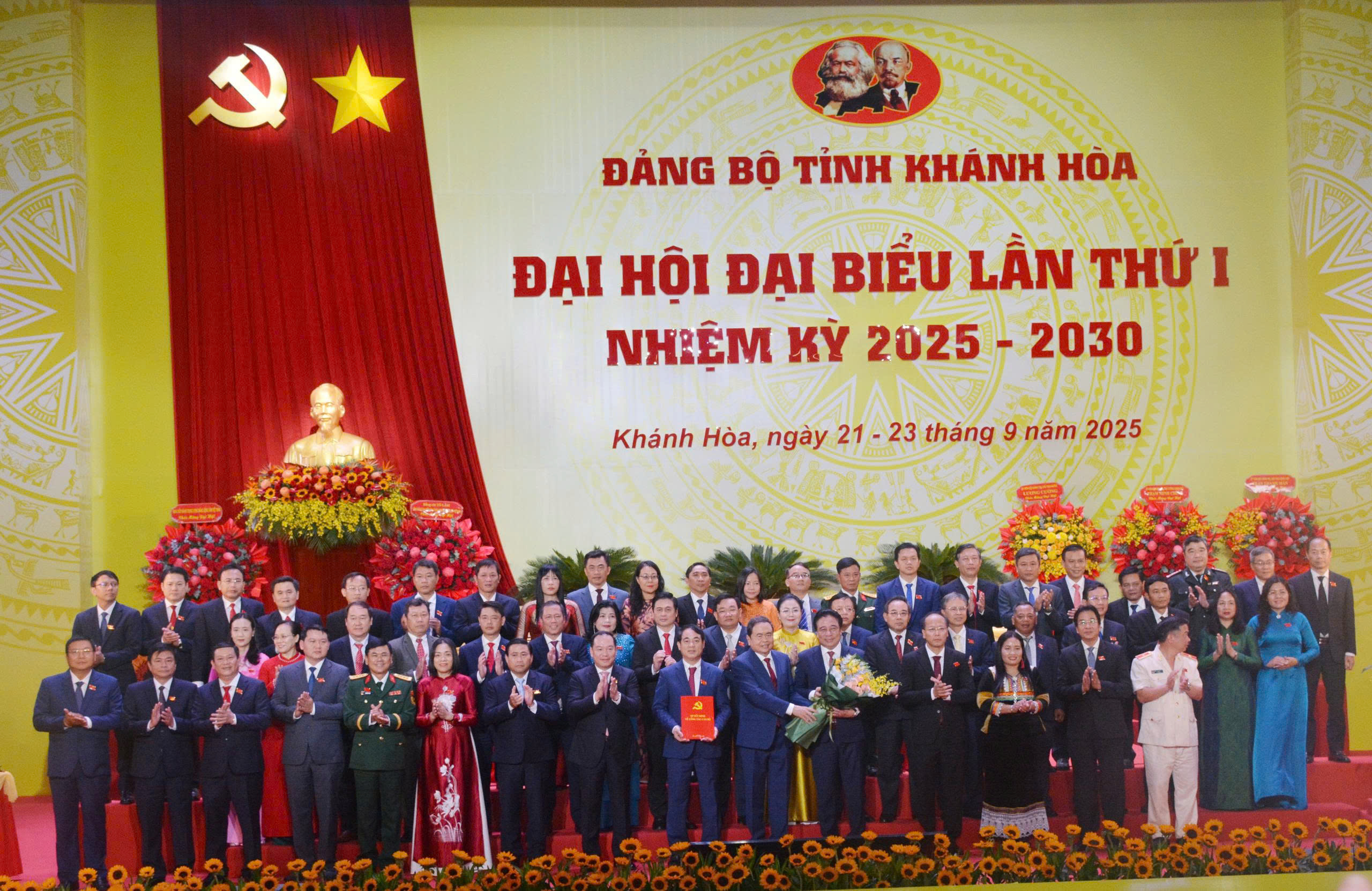 &Ocirc;ng Nghi&ecirc;m Xu&acirc;n Th&agrave;nh giữ chức B&iacute; thư Tỉnh ủy Kh&aacute;nh H&ograve;a nhiệm kỳ 2025 - 2030 - Ảnh 3.