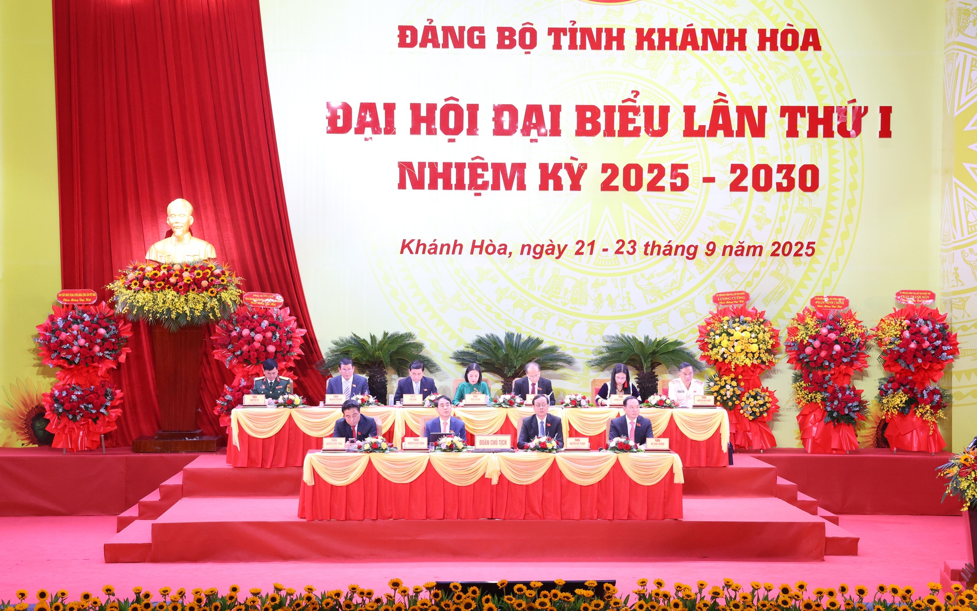 Khánh Hòa đặt mục tiêu tăng trưởng hằng năm 11-12%