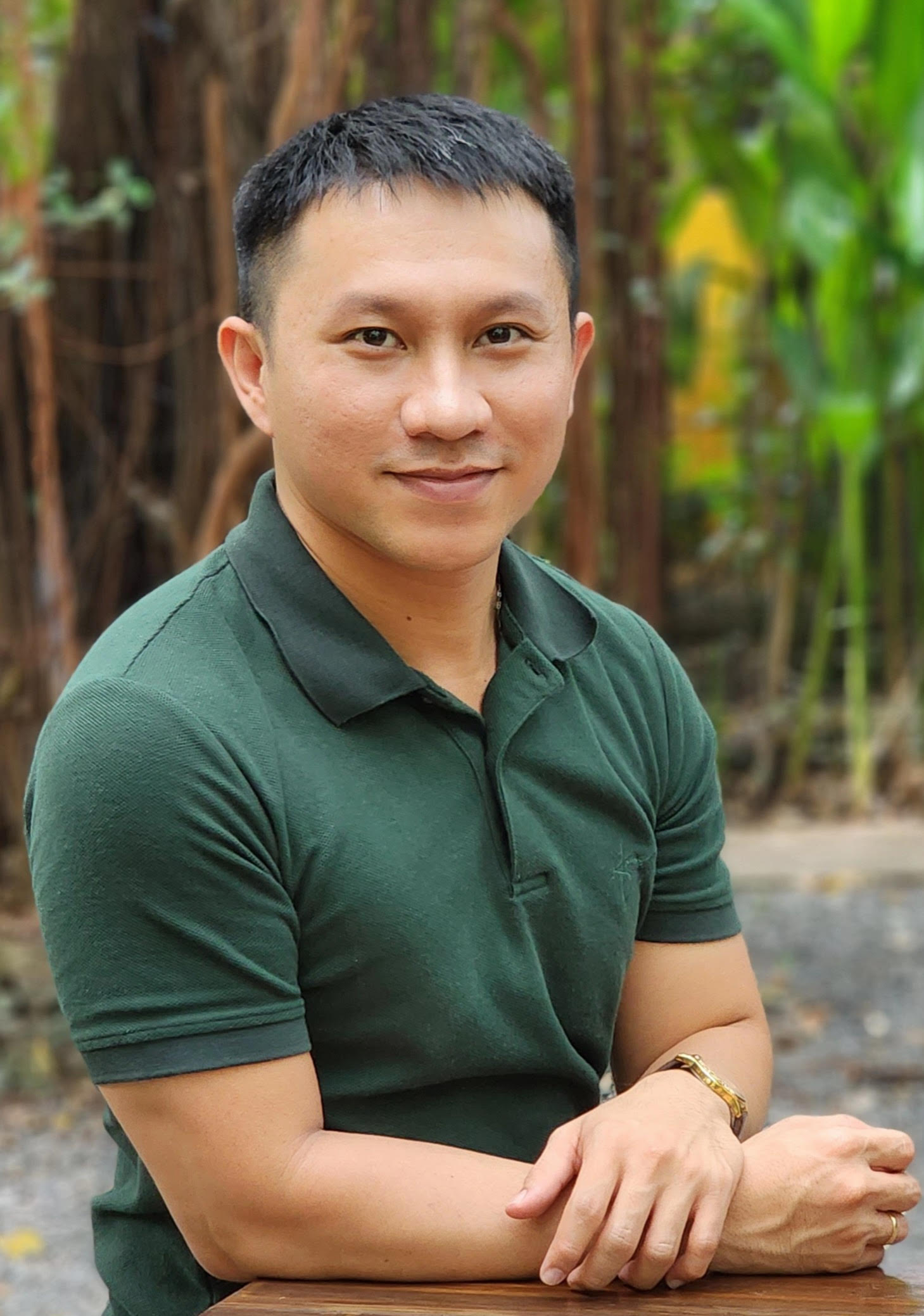 "Đời không trọn vẹn" của Tùng Lê - Ảnh 2.