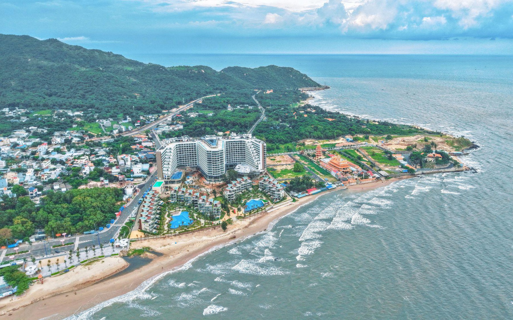 Long Hải - vùng đất giàu tiềm năng phát triển du lịch, bất động sản nghỉ dưỡng