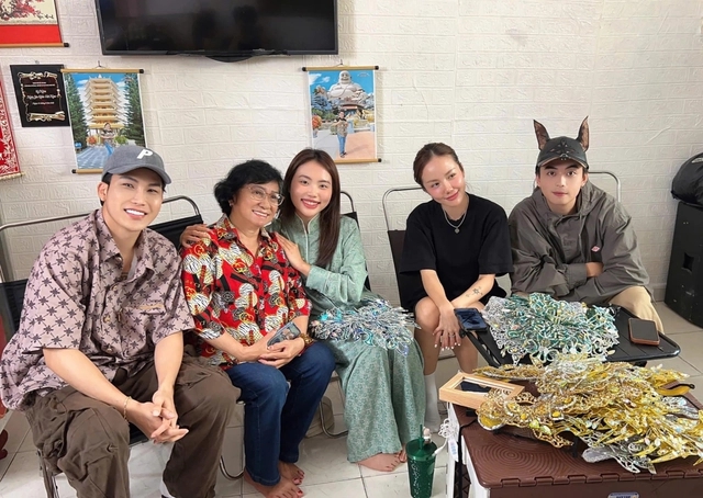 NSƯT Ngọc Khanh tri &acirc;n &ldquo;Mai V&agrave;ng nh&acirc;n &aacute;i&rdquo; - Ảnh 3.